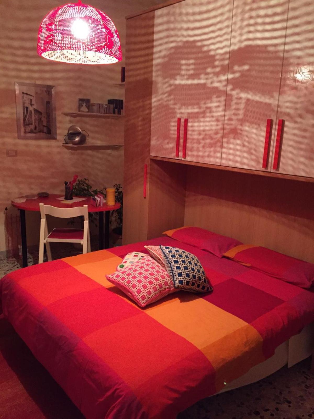 Double Room with Shared Bathroom photo 2