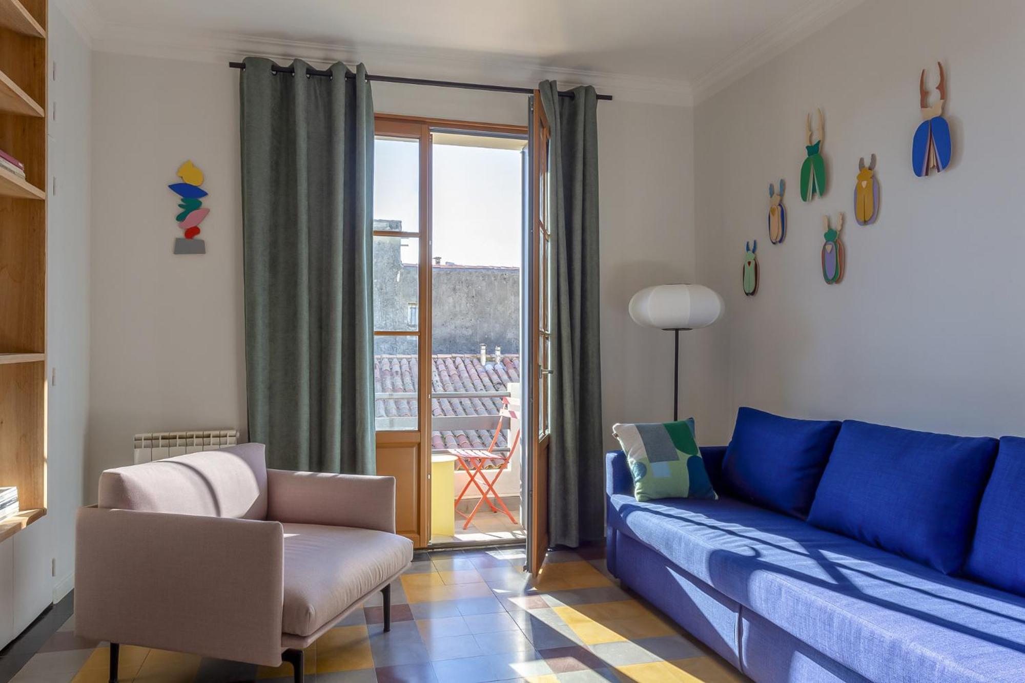 Apartment with Balcony