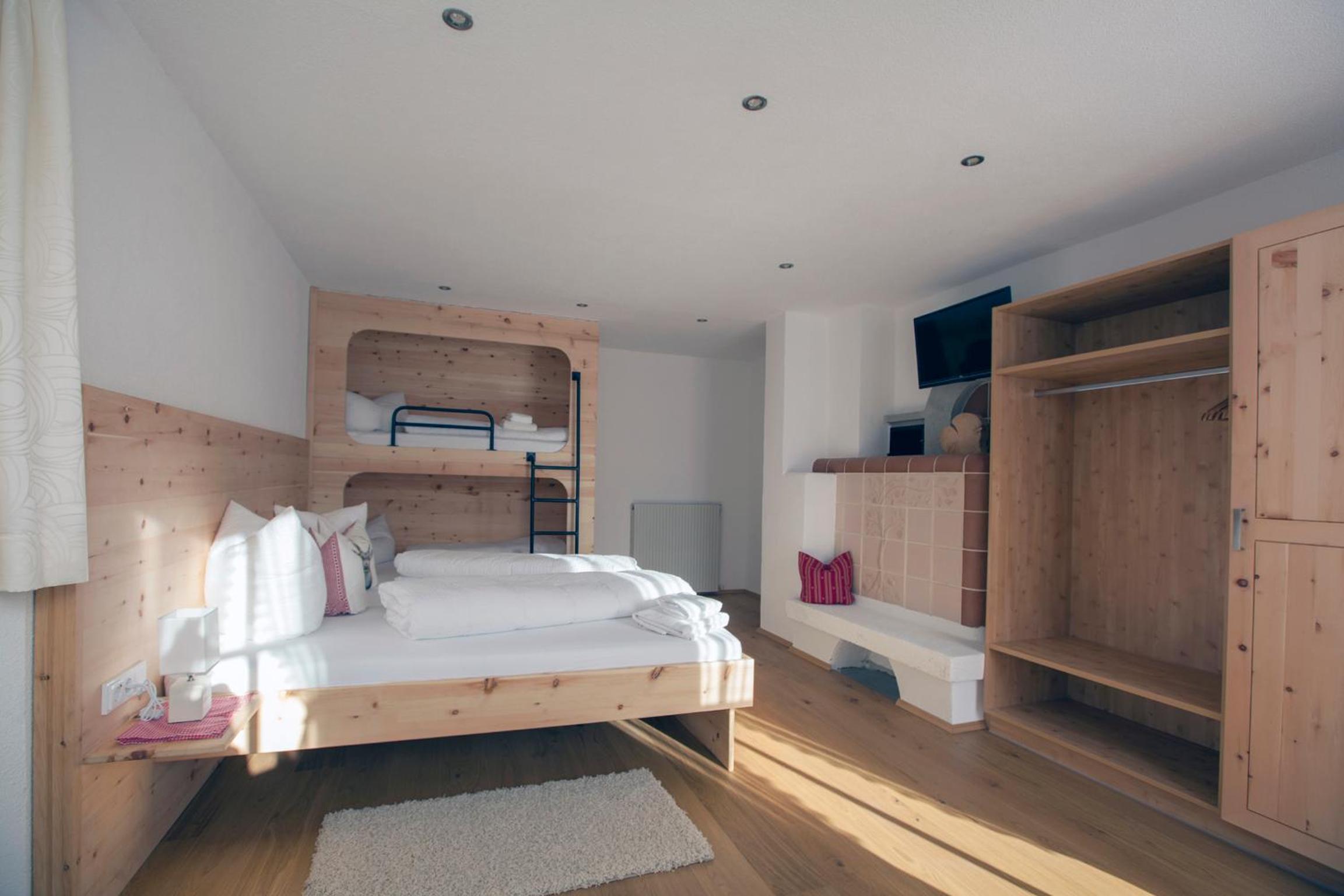Apartment with 4 bedrooms - Photo 7