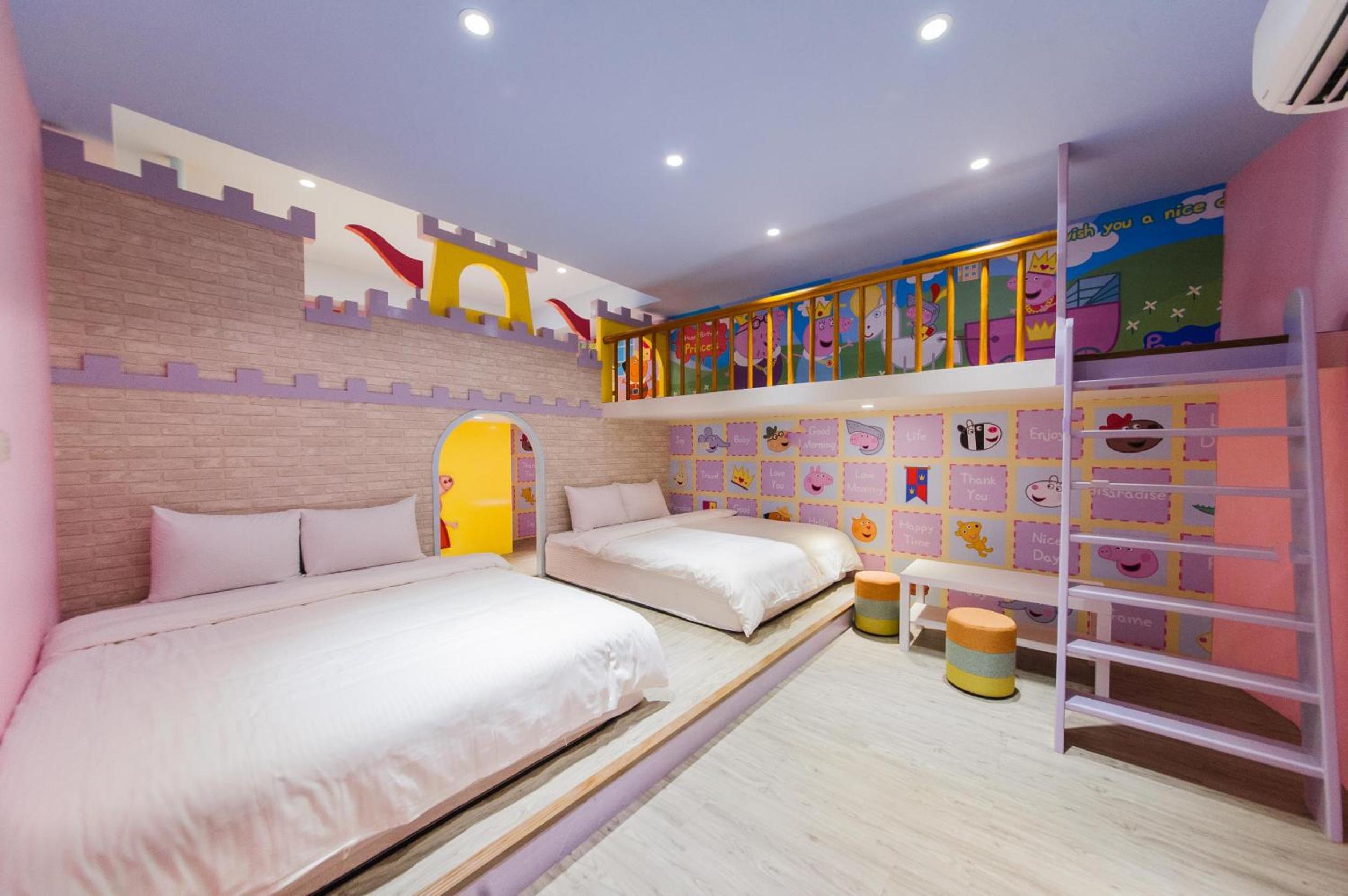 Quadruple Room with Bath