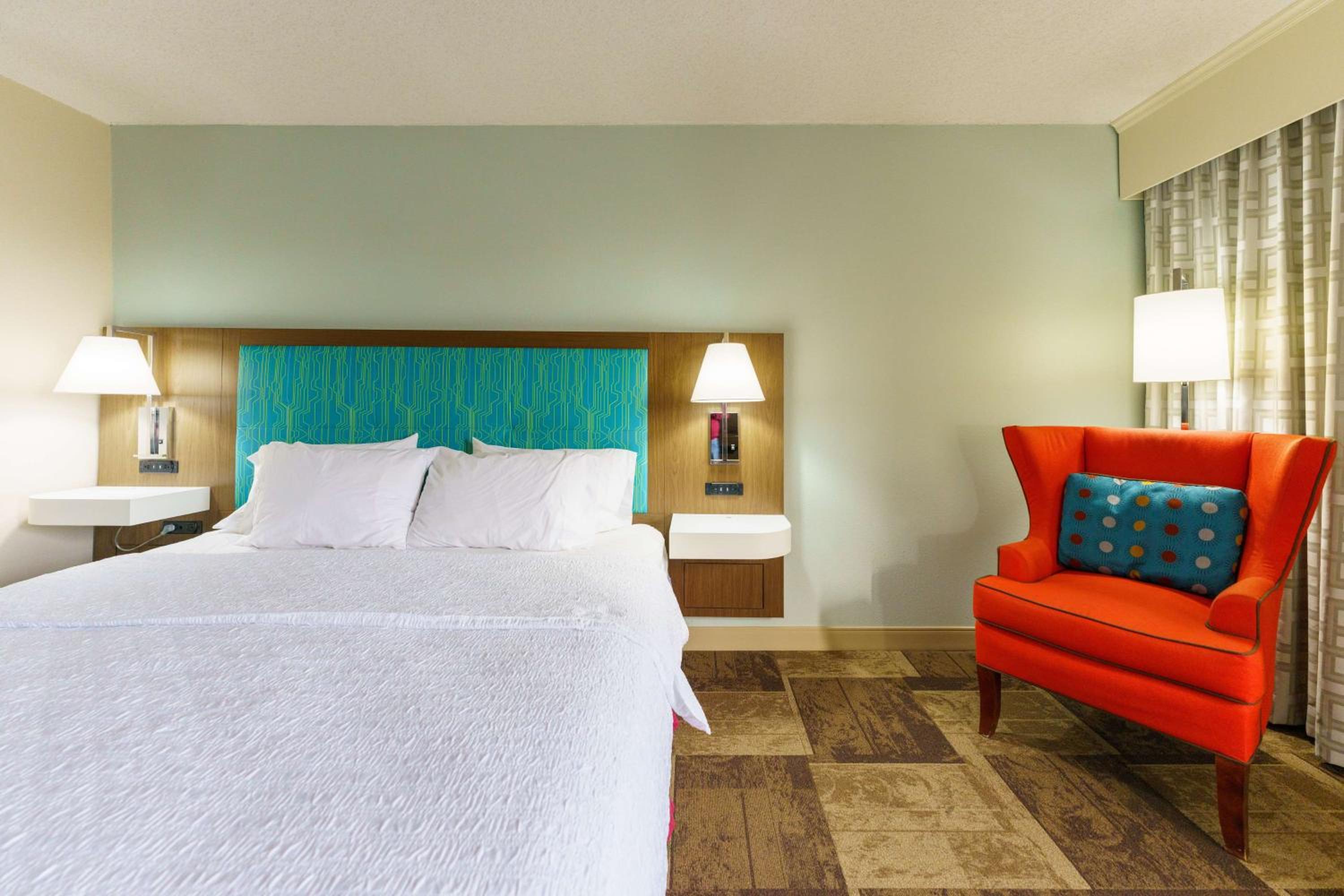 King Room - Disability Access/Non-Smoking - Photo 6