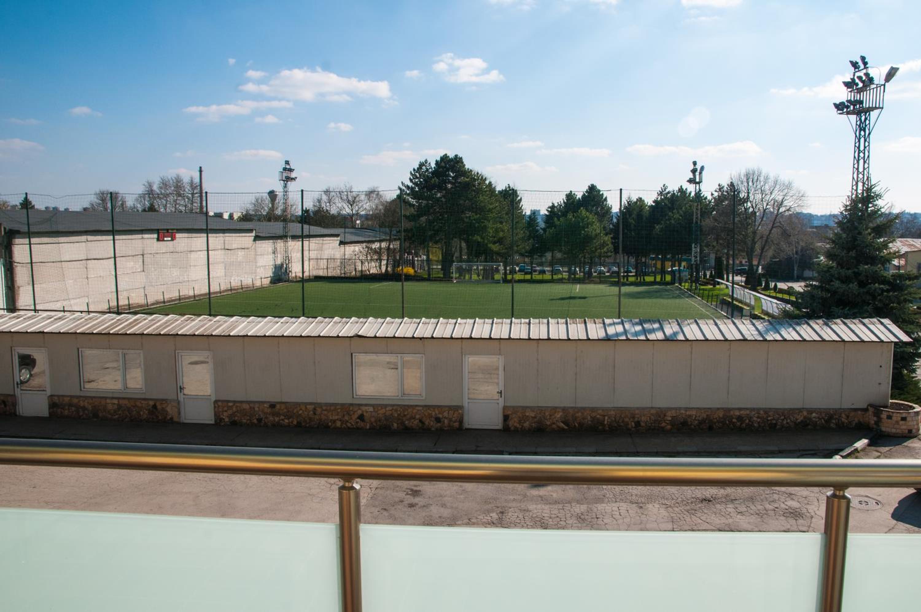 Studio with Balcony photo 3