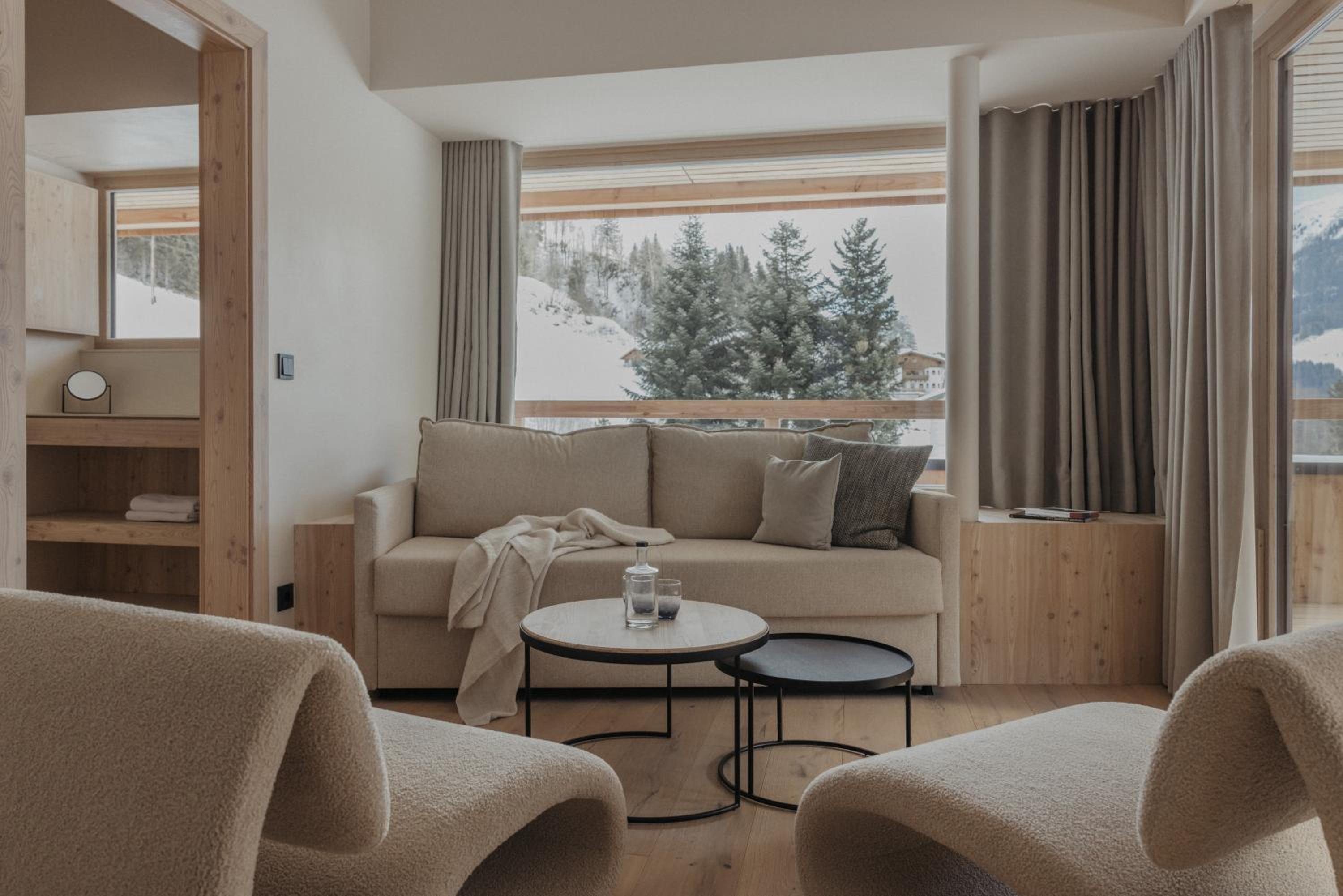 Suite with Garden View photo 1