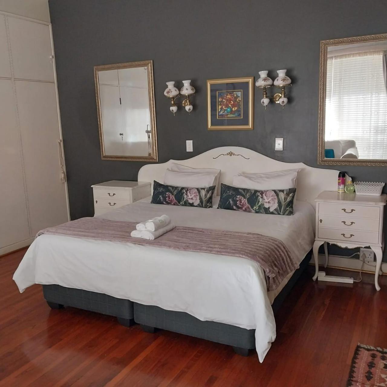Suite photo 1