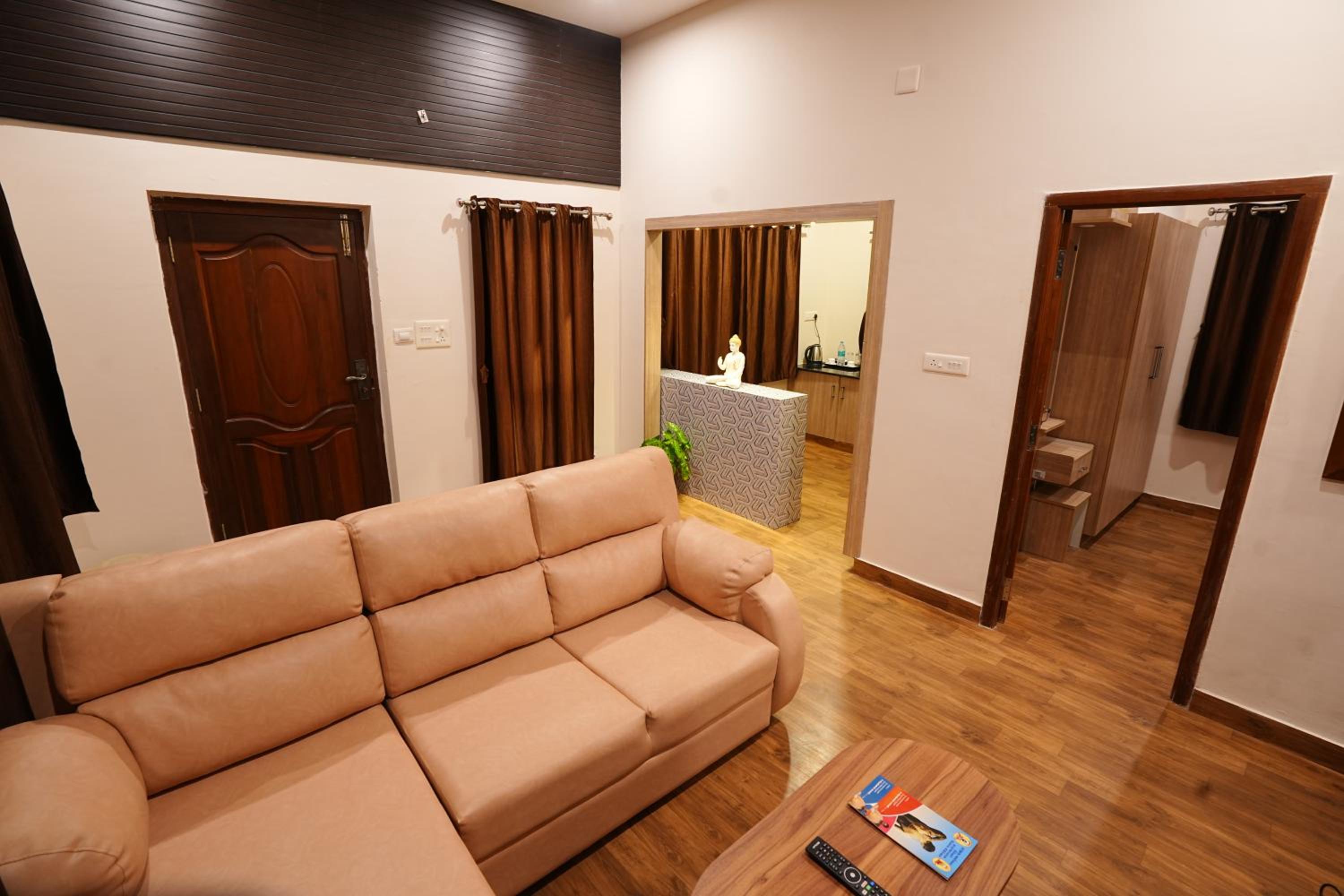 Suite with Private Pool