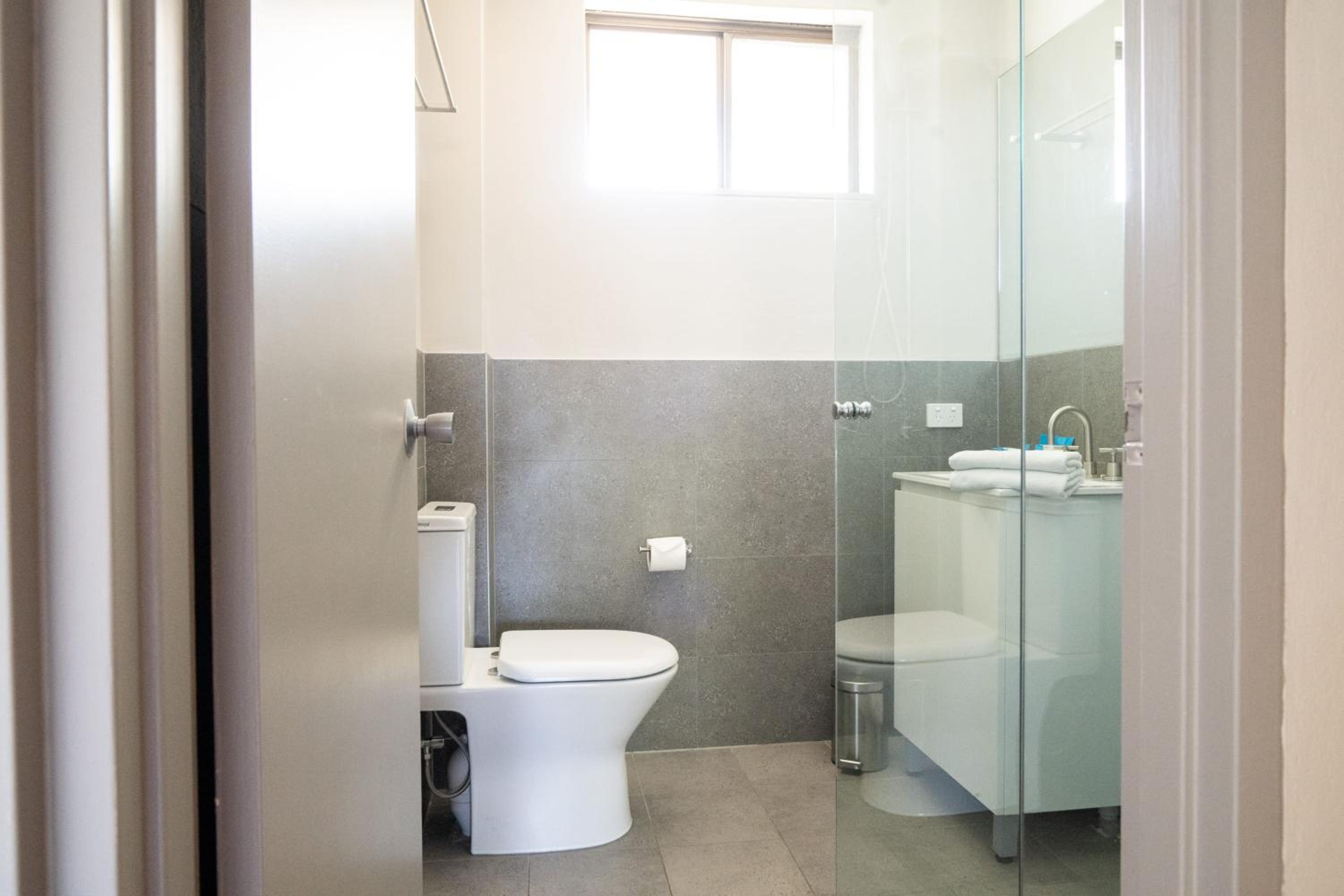 Triple Comfort (Kitchenette) photo 3
