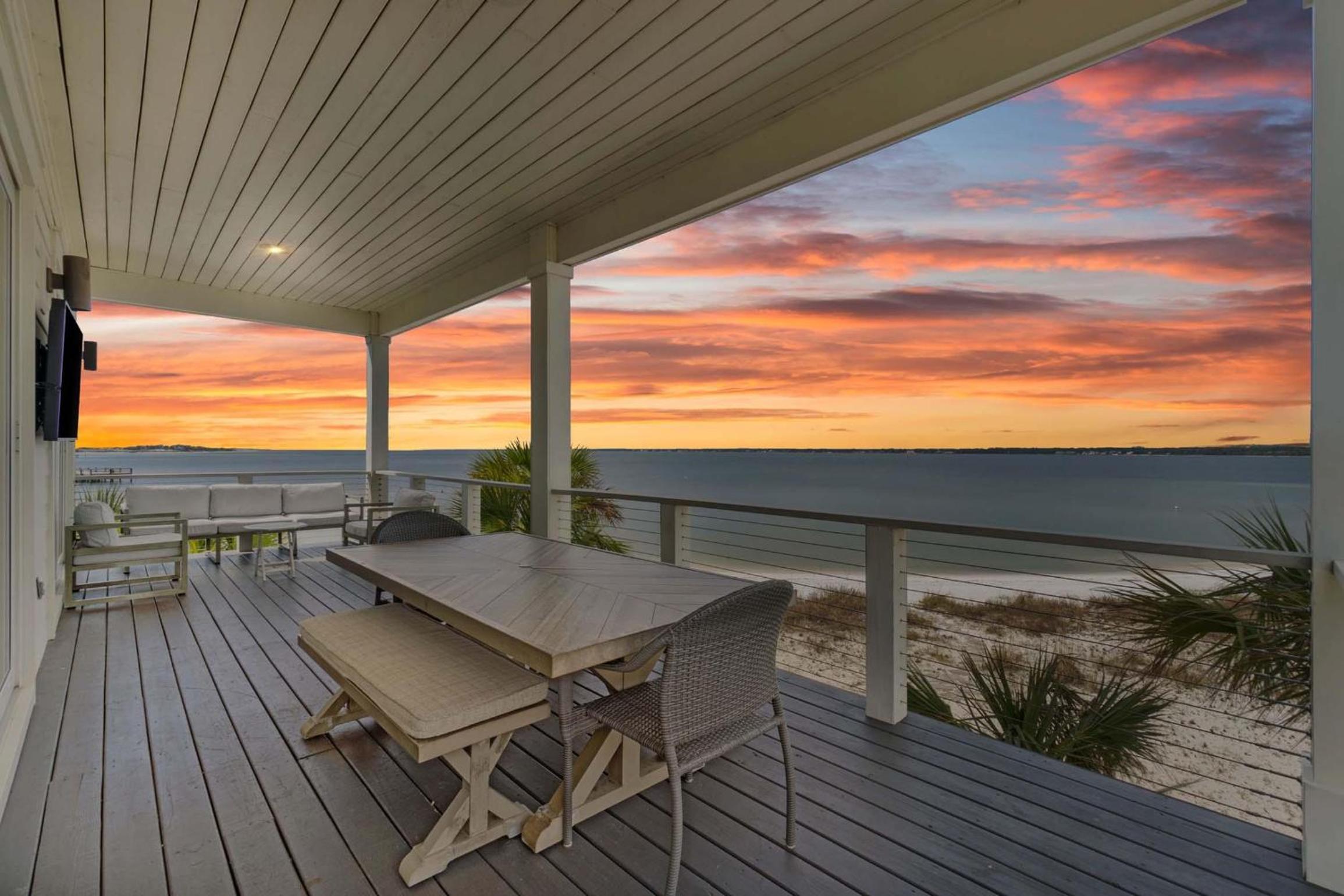 Five-Bedroom Holiday Home photo 1
