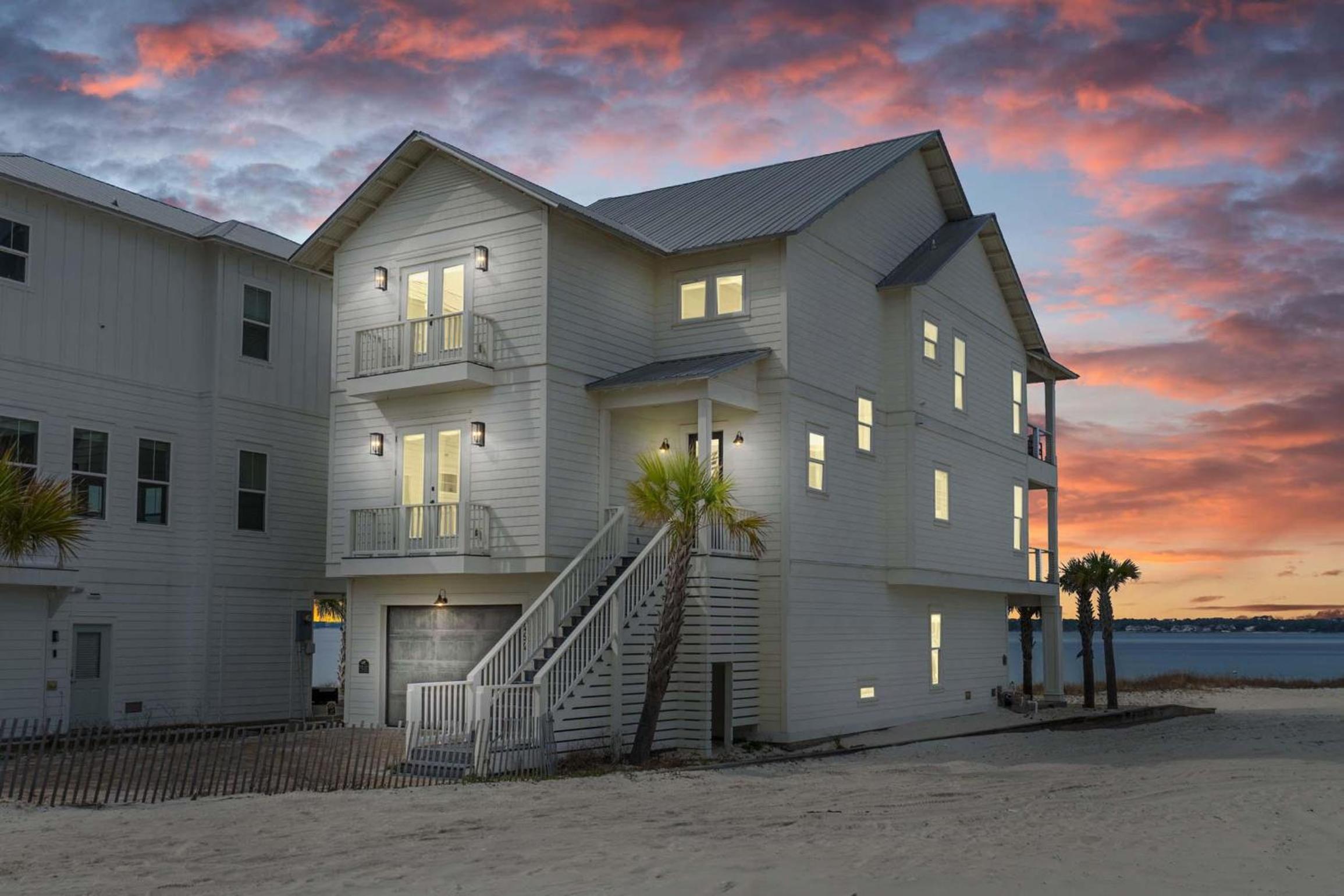 Five-Bedroom Holiday Home photo 2
