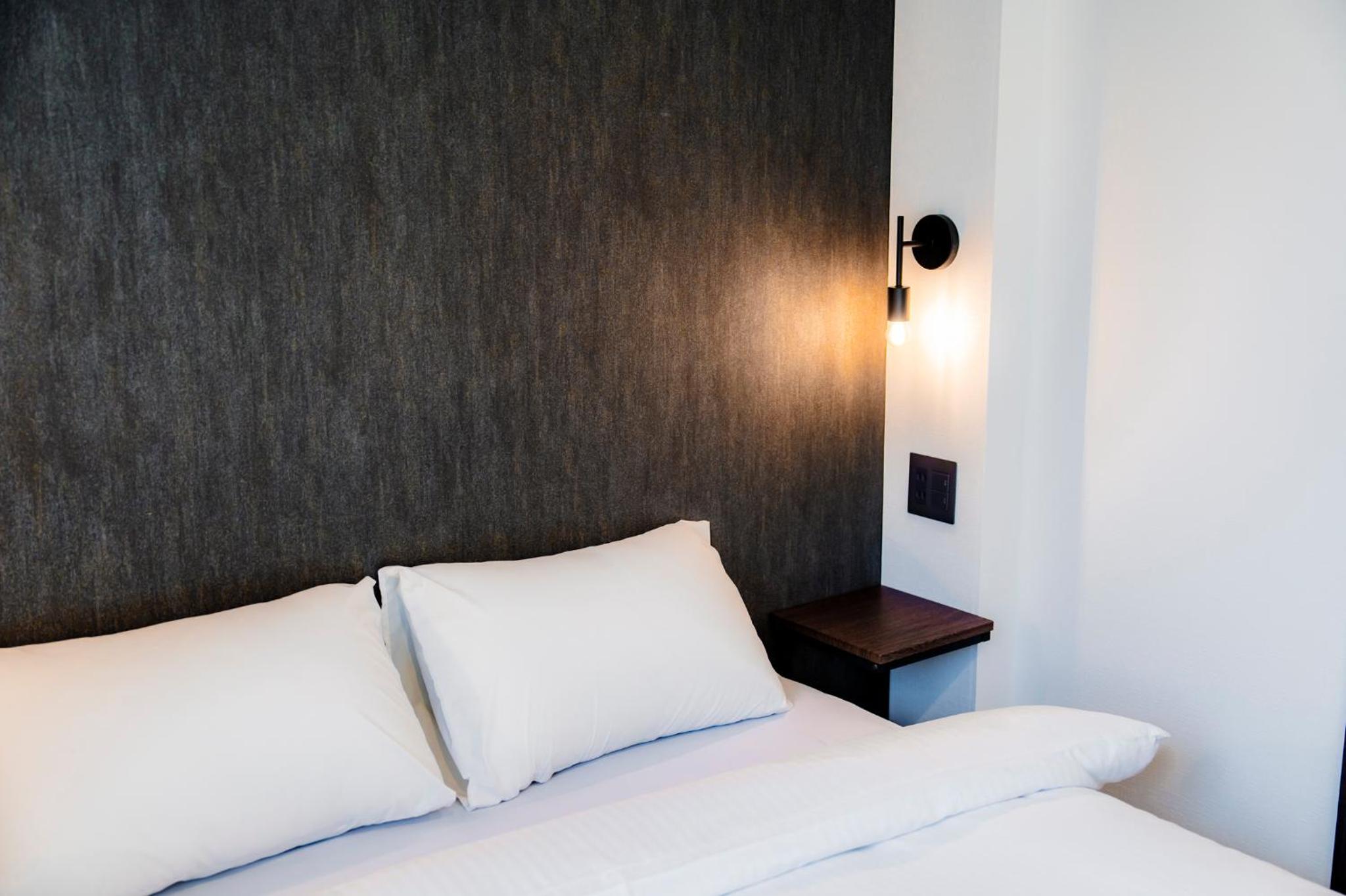 Large Double Room photo 3