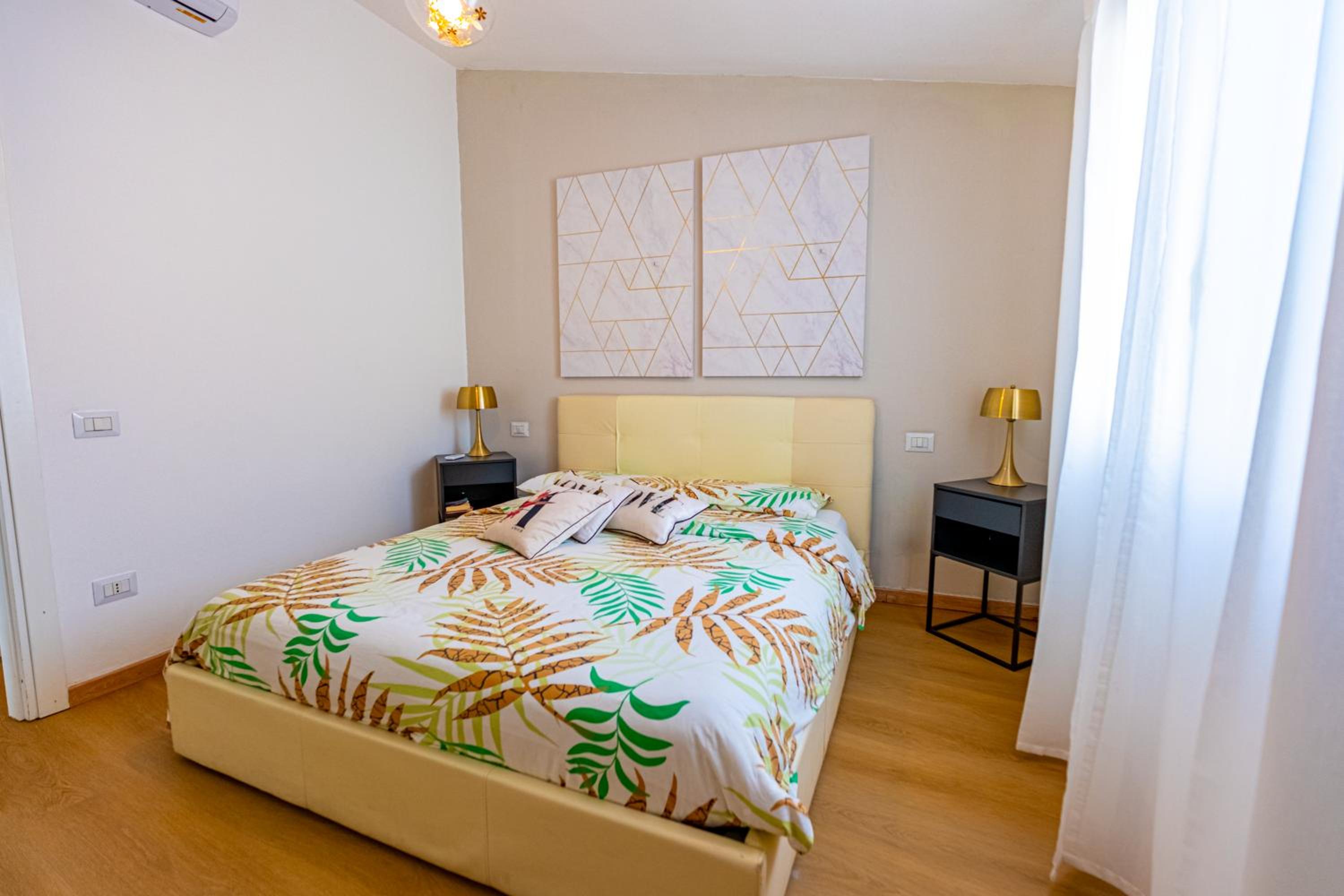 Penthouse Apartment - Photo 51