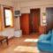 Quadruple Room - Photo 1