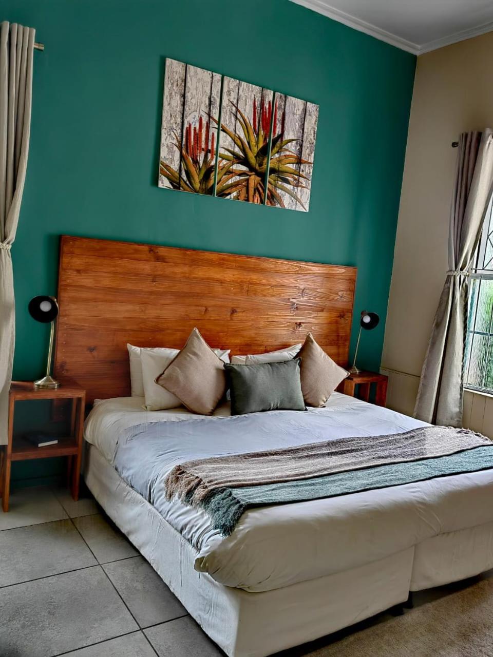 Comfort King Room - Photo 5
