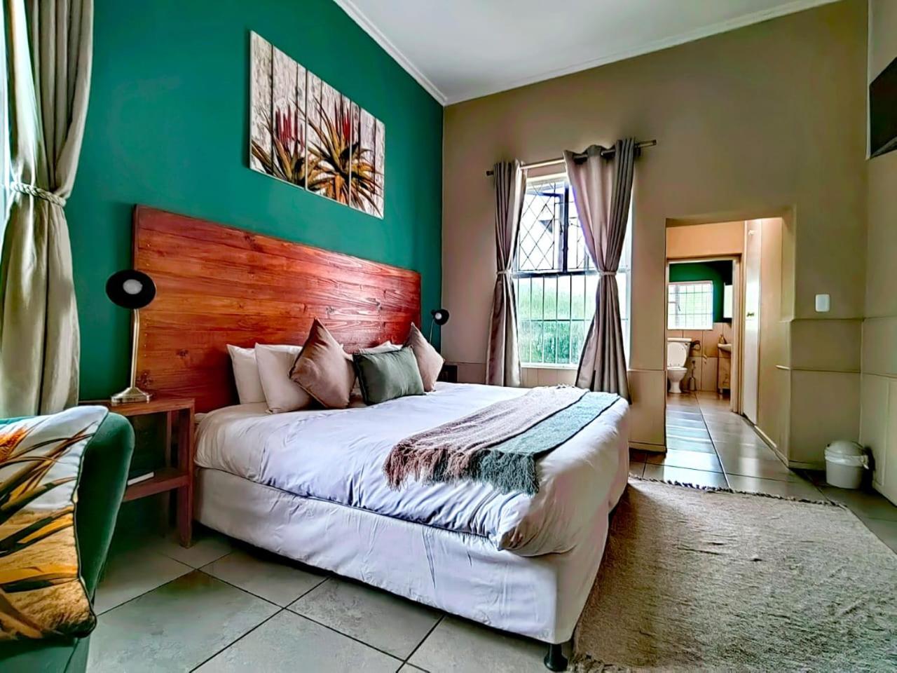 Comfort King Room - Photo 7