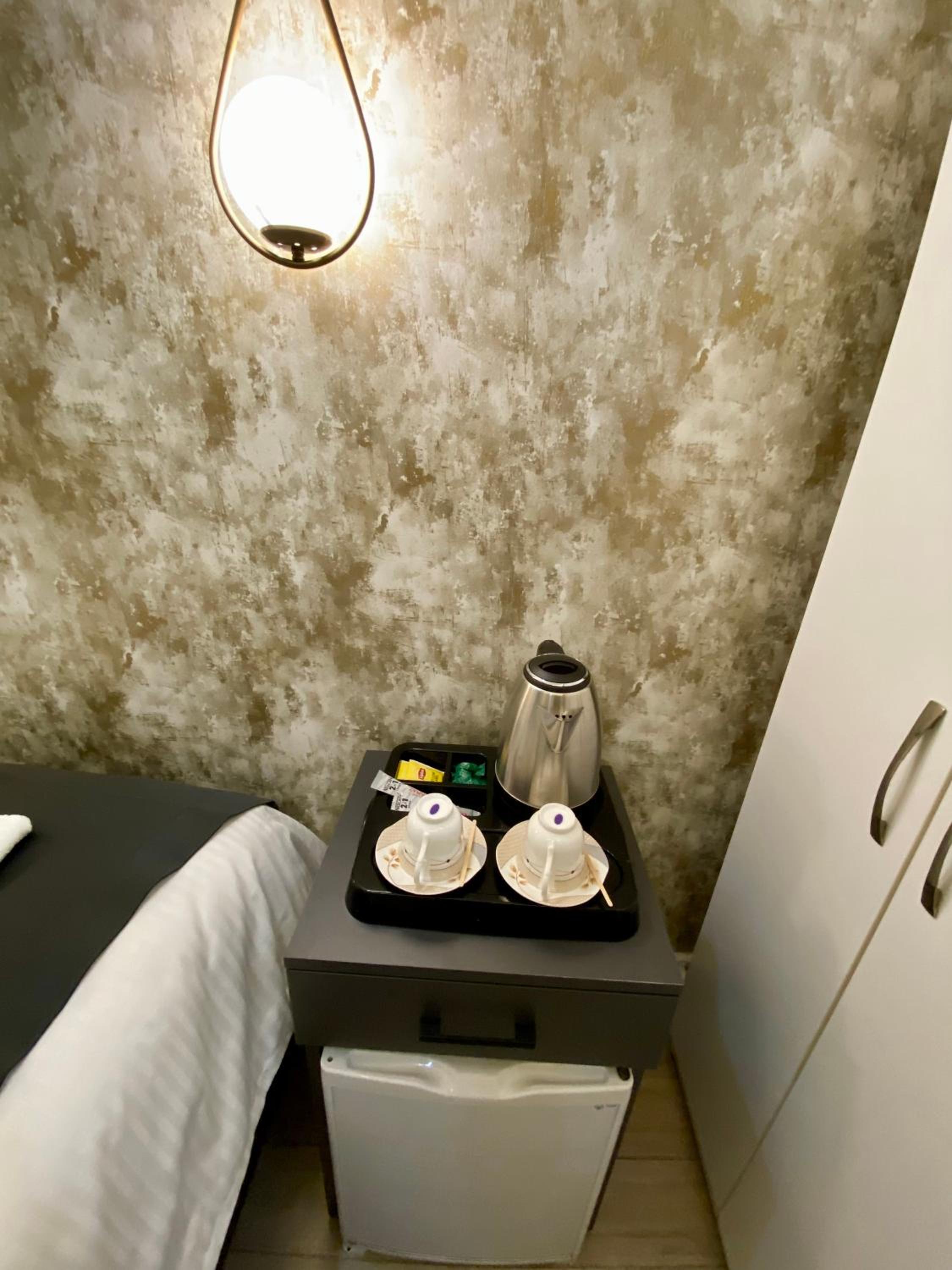 Standard Twin Room photo 3