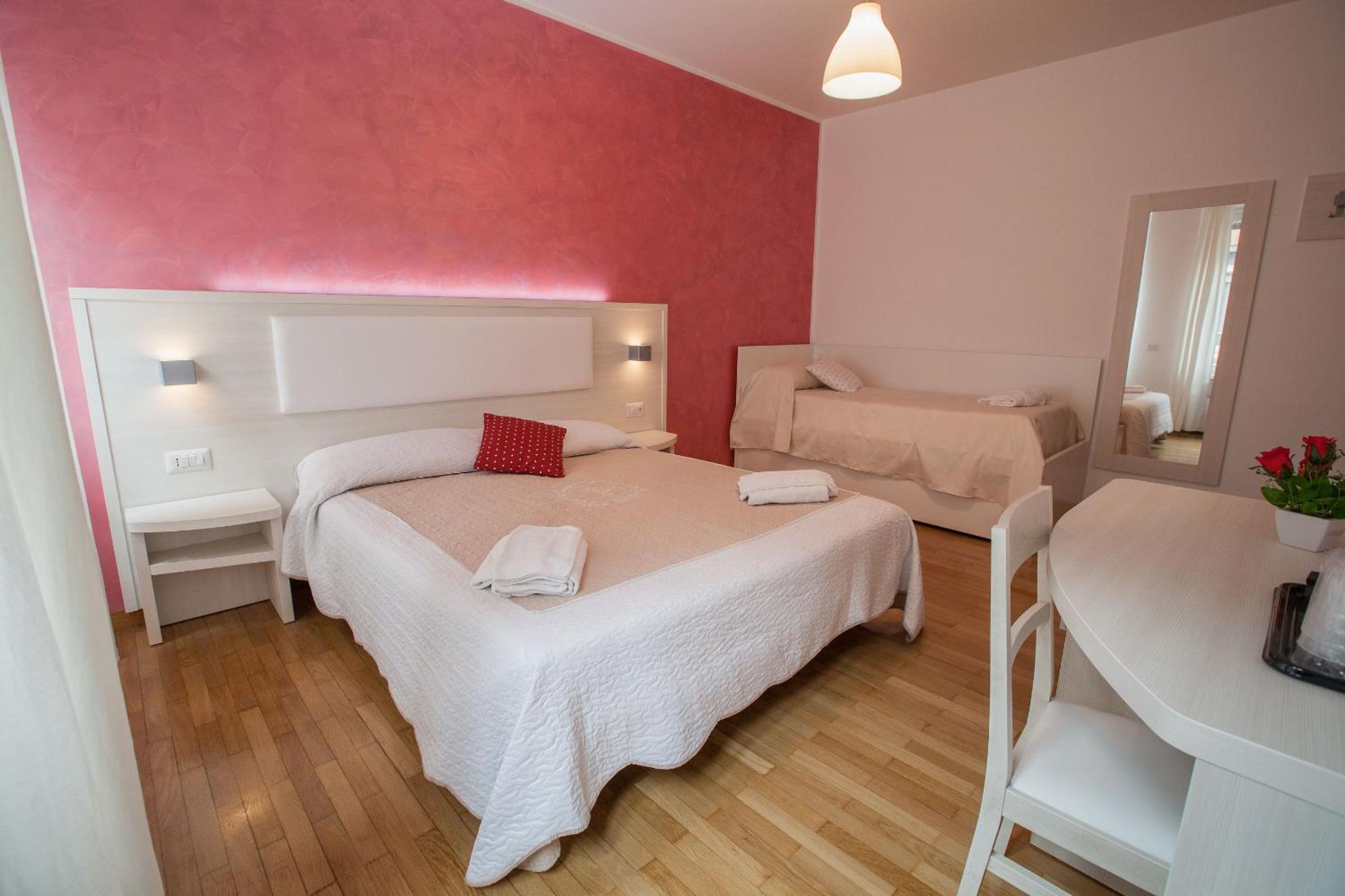 Triple Room photo 1
