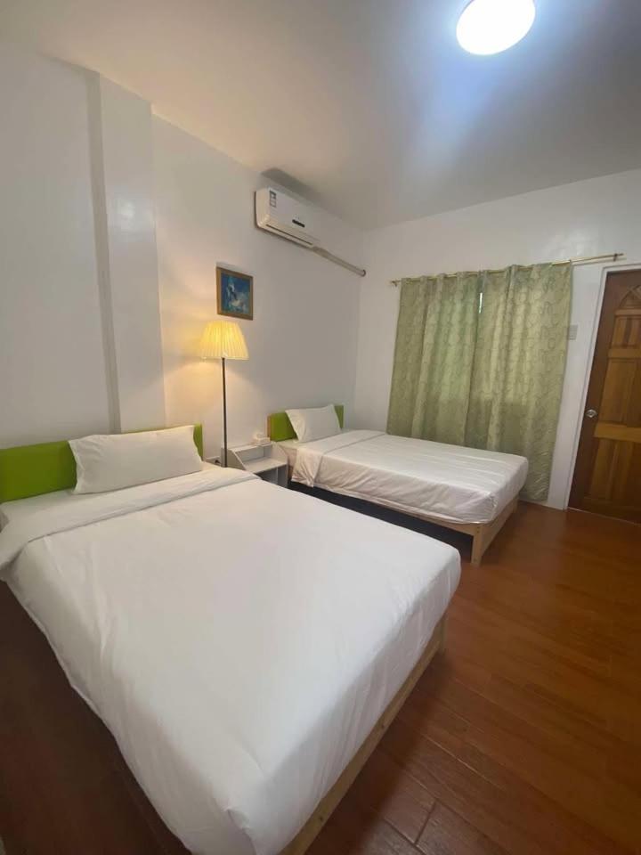 Budget Double Room photo 2