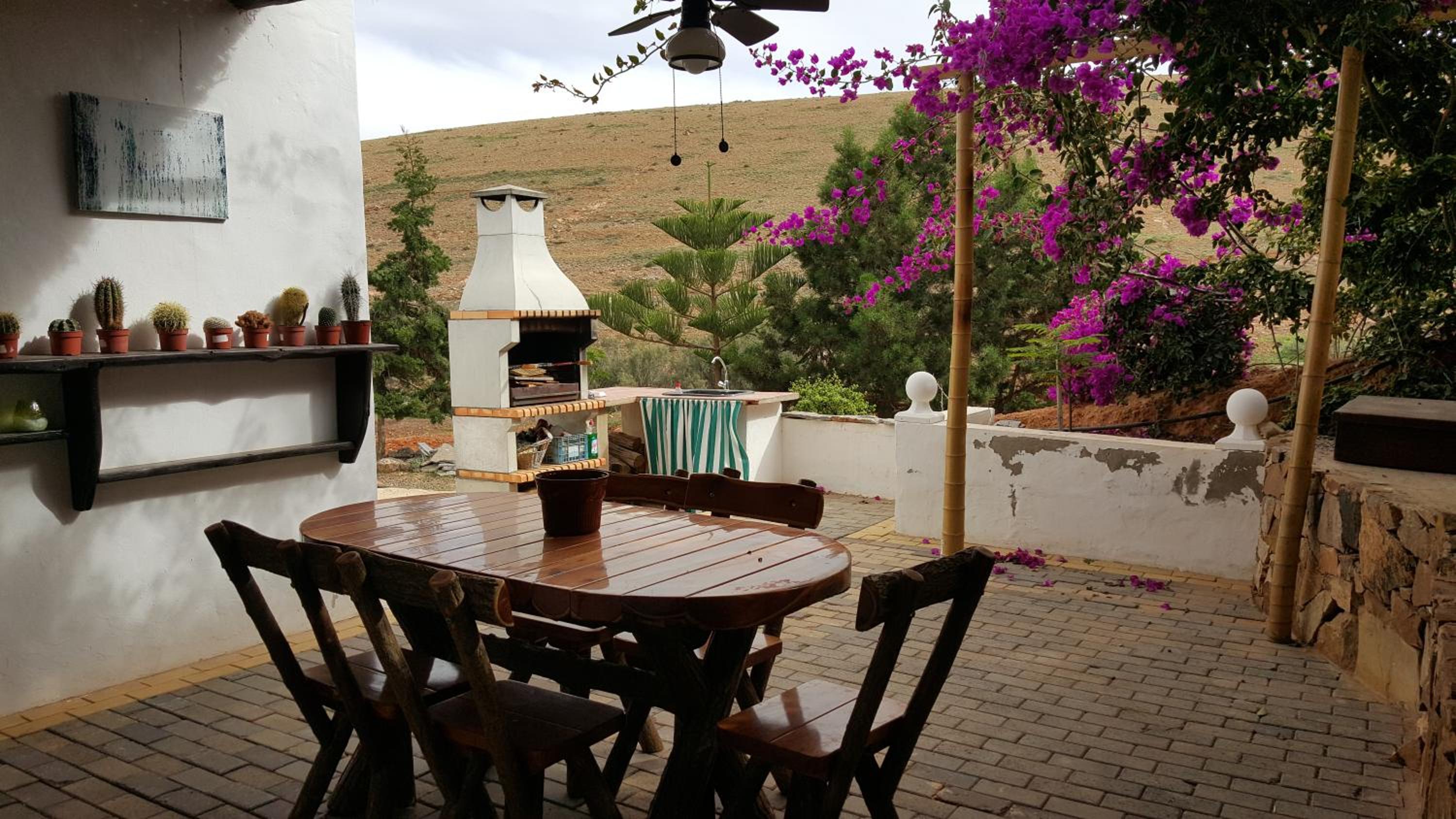 Villa photo 3