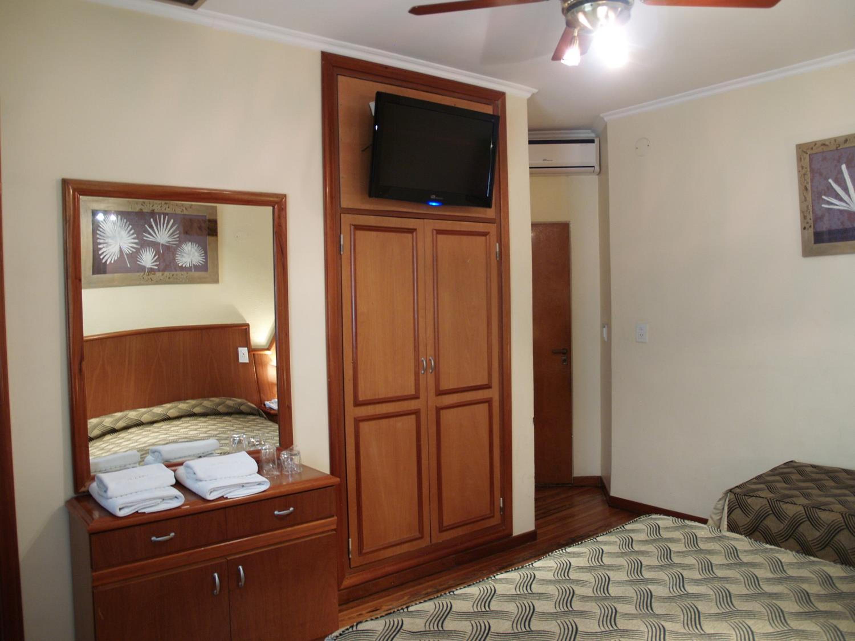 Hotel El Cabildo — Triple Room