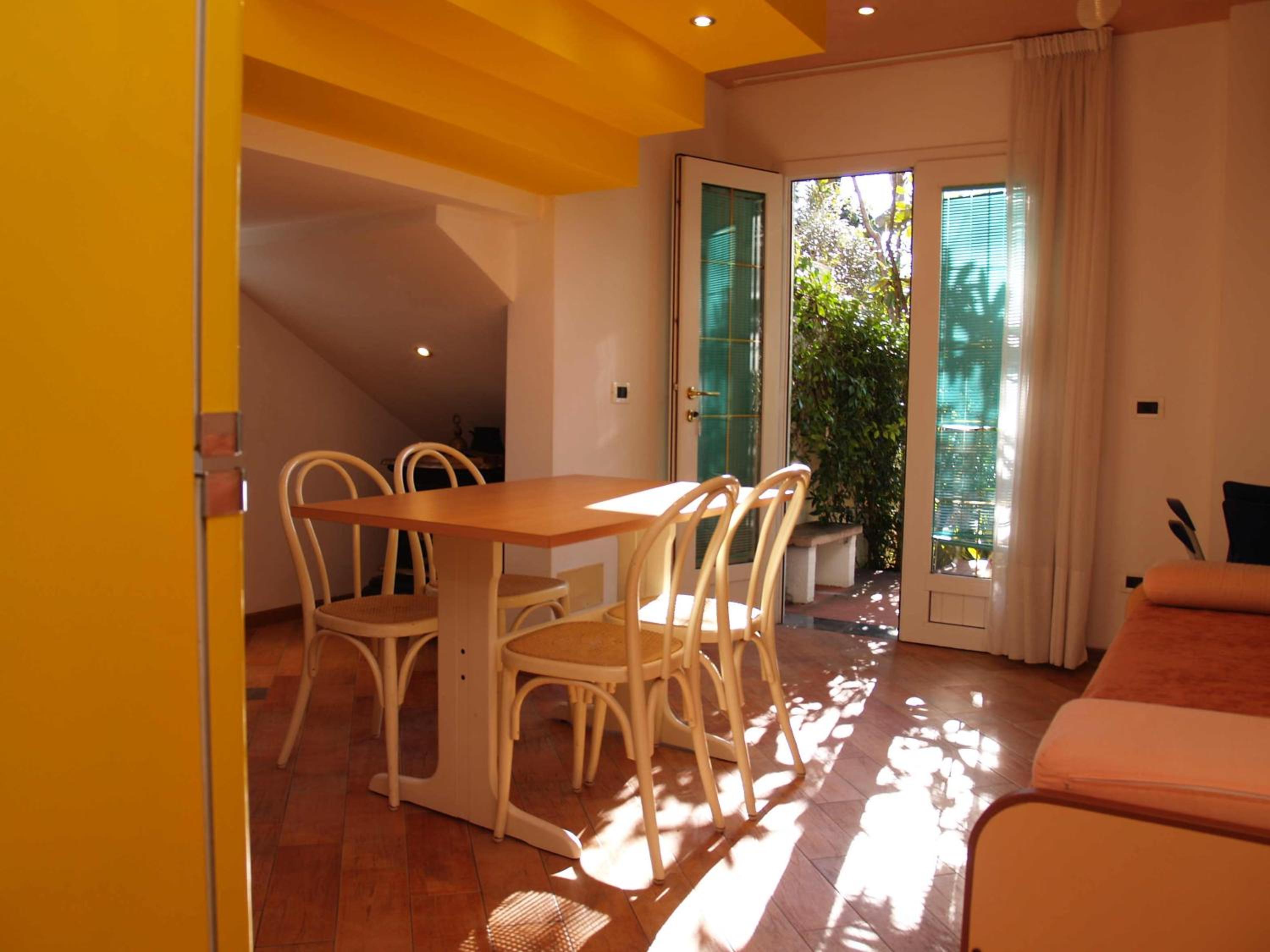 One-Bedroom Apartment (3 Adults + 1 Child) photo 3