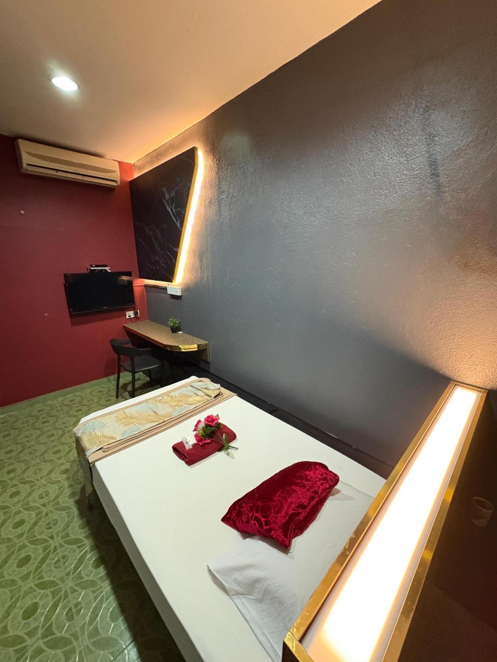 Single Room photo 3