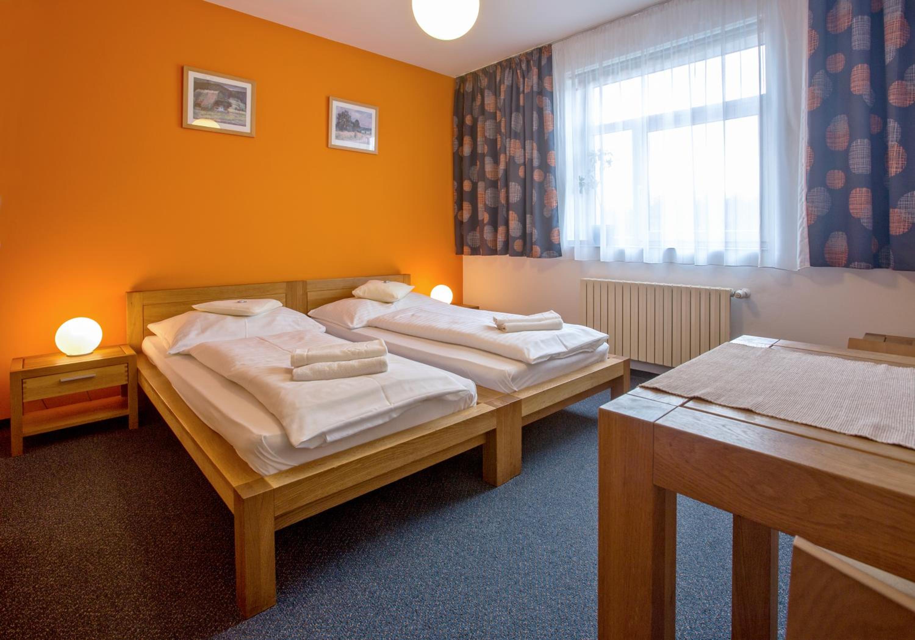Standard Double or Twin Room photo 3