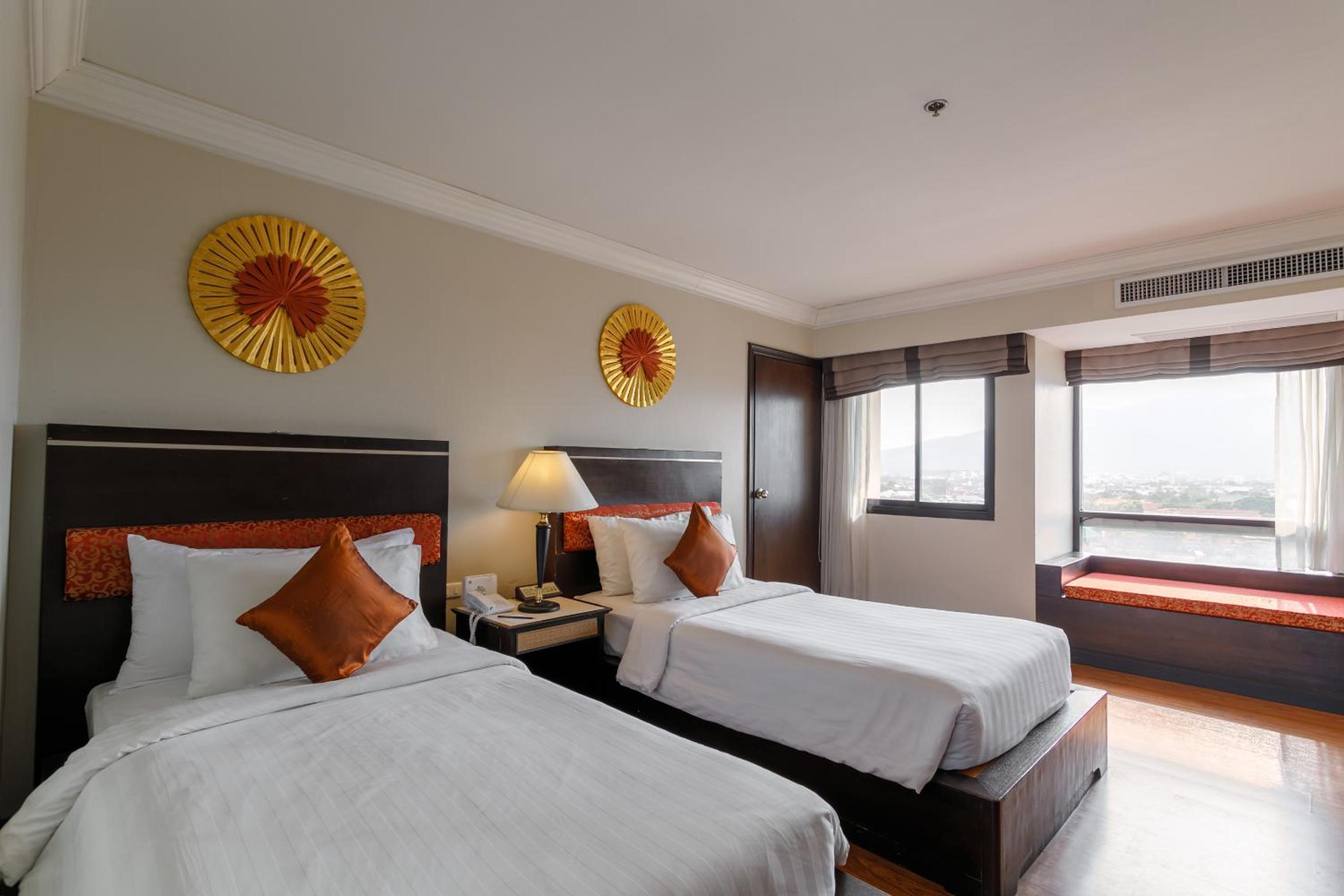 Deluxe Twin Room - Photo 2