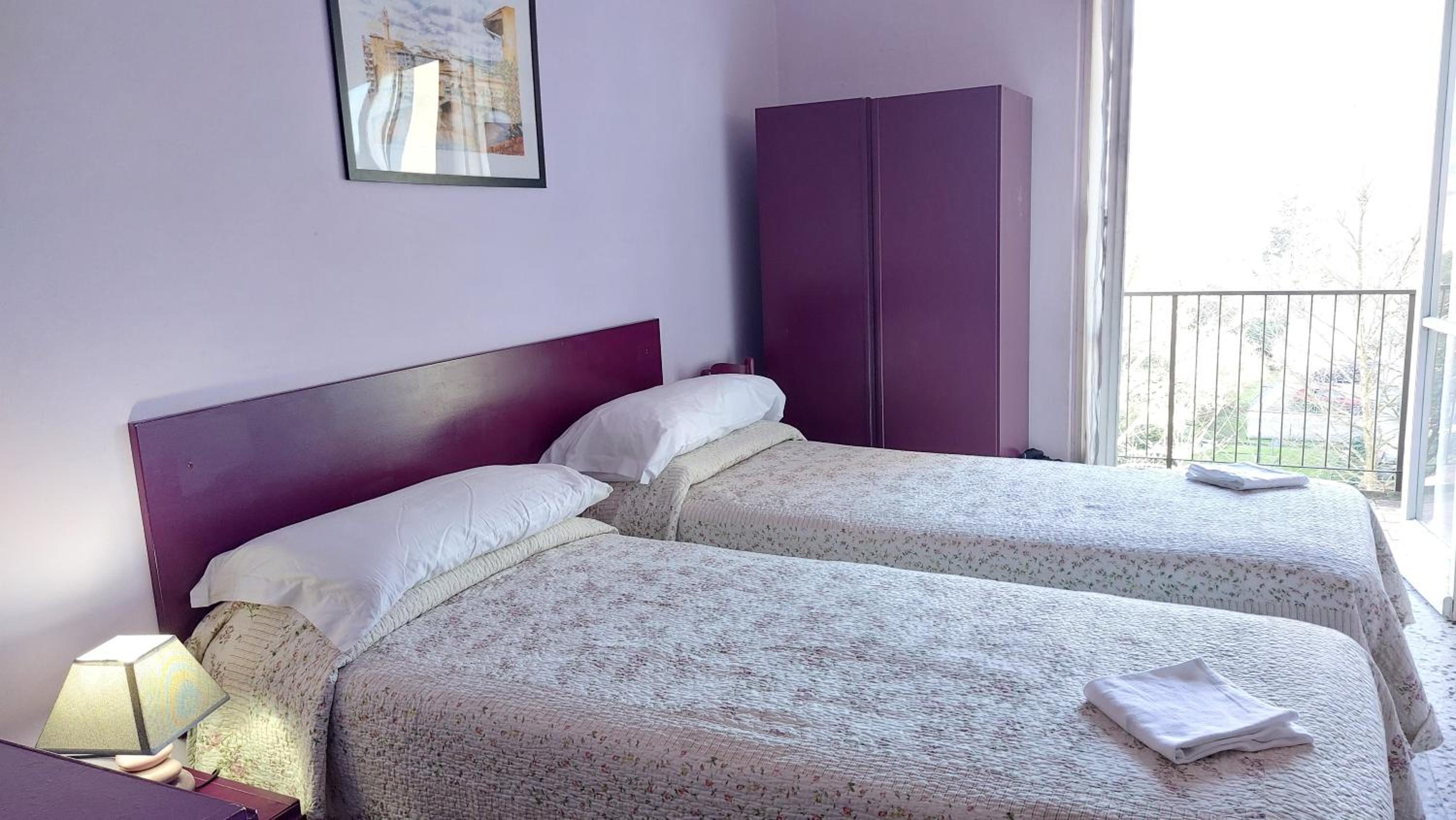 Double or Twin Room - Photo 9