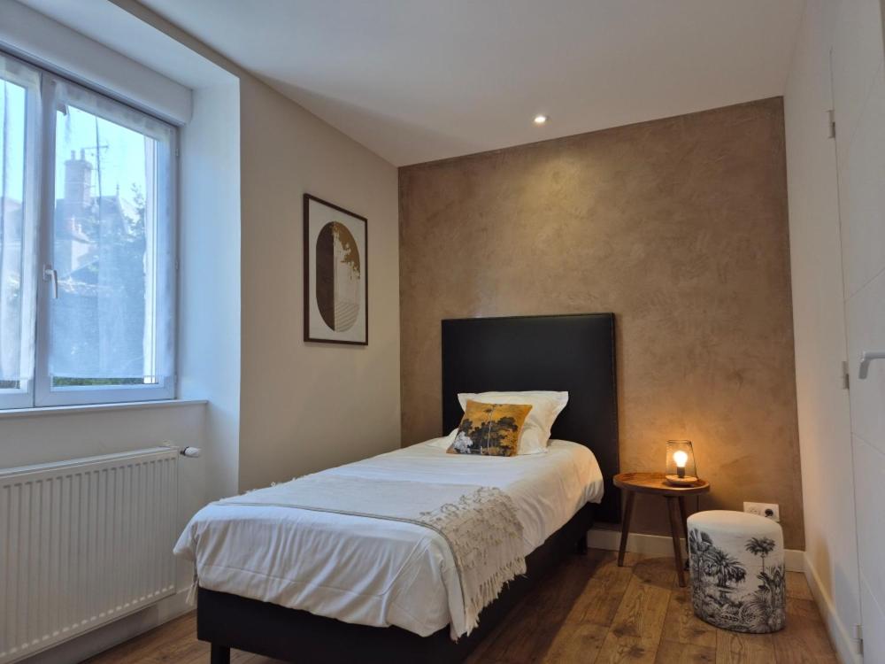 Standard Triple Room photo 2