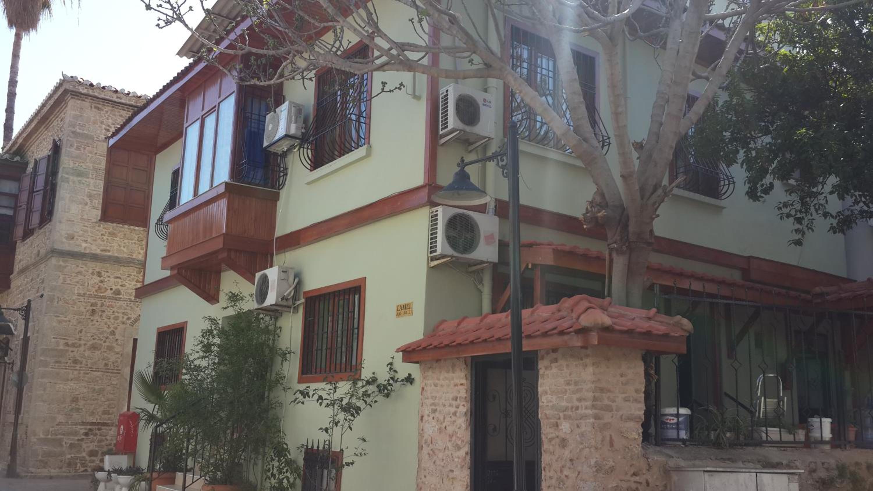 Apartment with Balcony photo 3