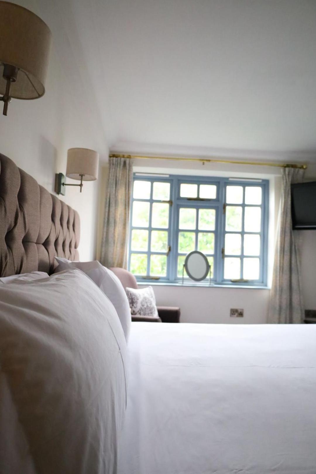 Standard Double or Twin Room photo 2