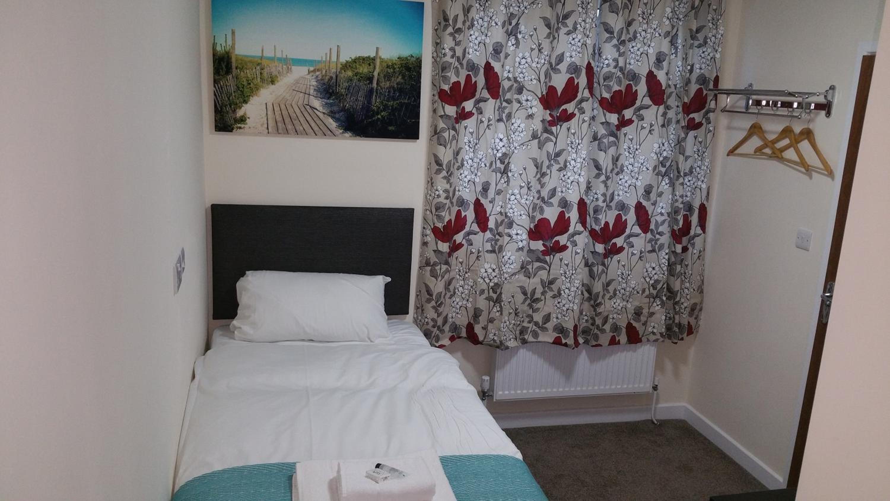 Single Room with Shower photo 1