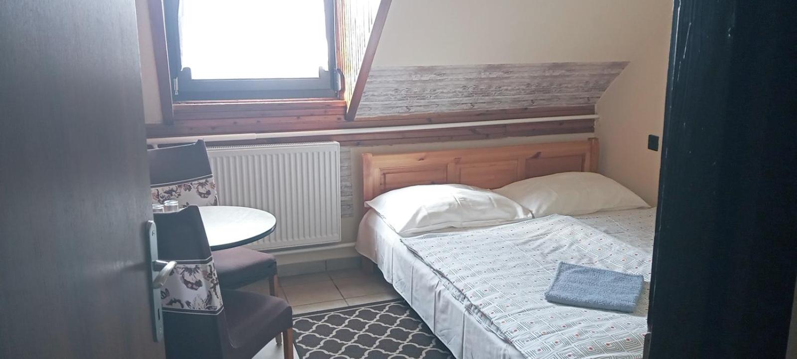 Double or Twin Room photo 2