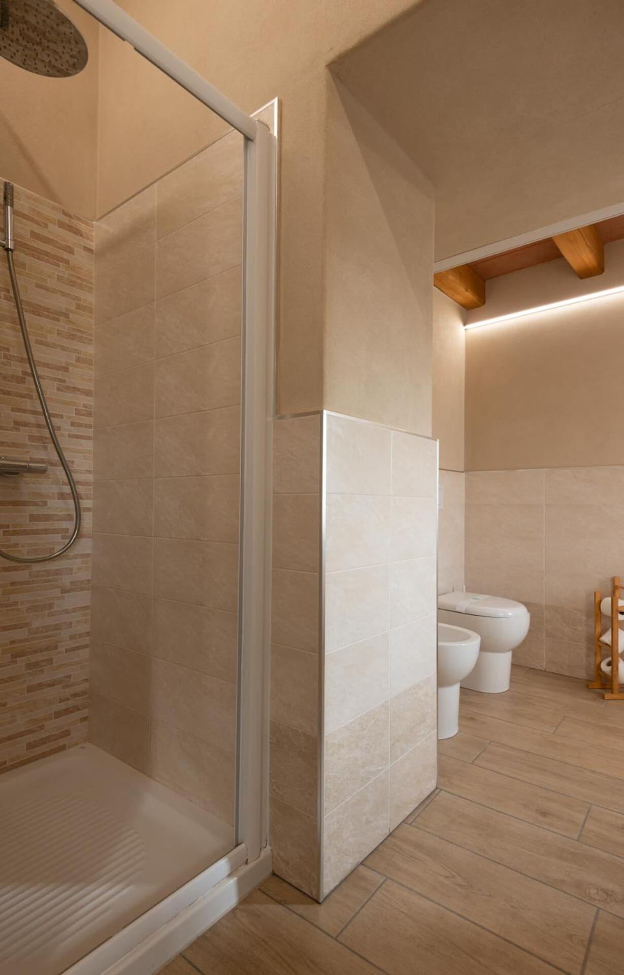 Triple Room - Photo 2