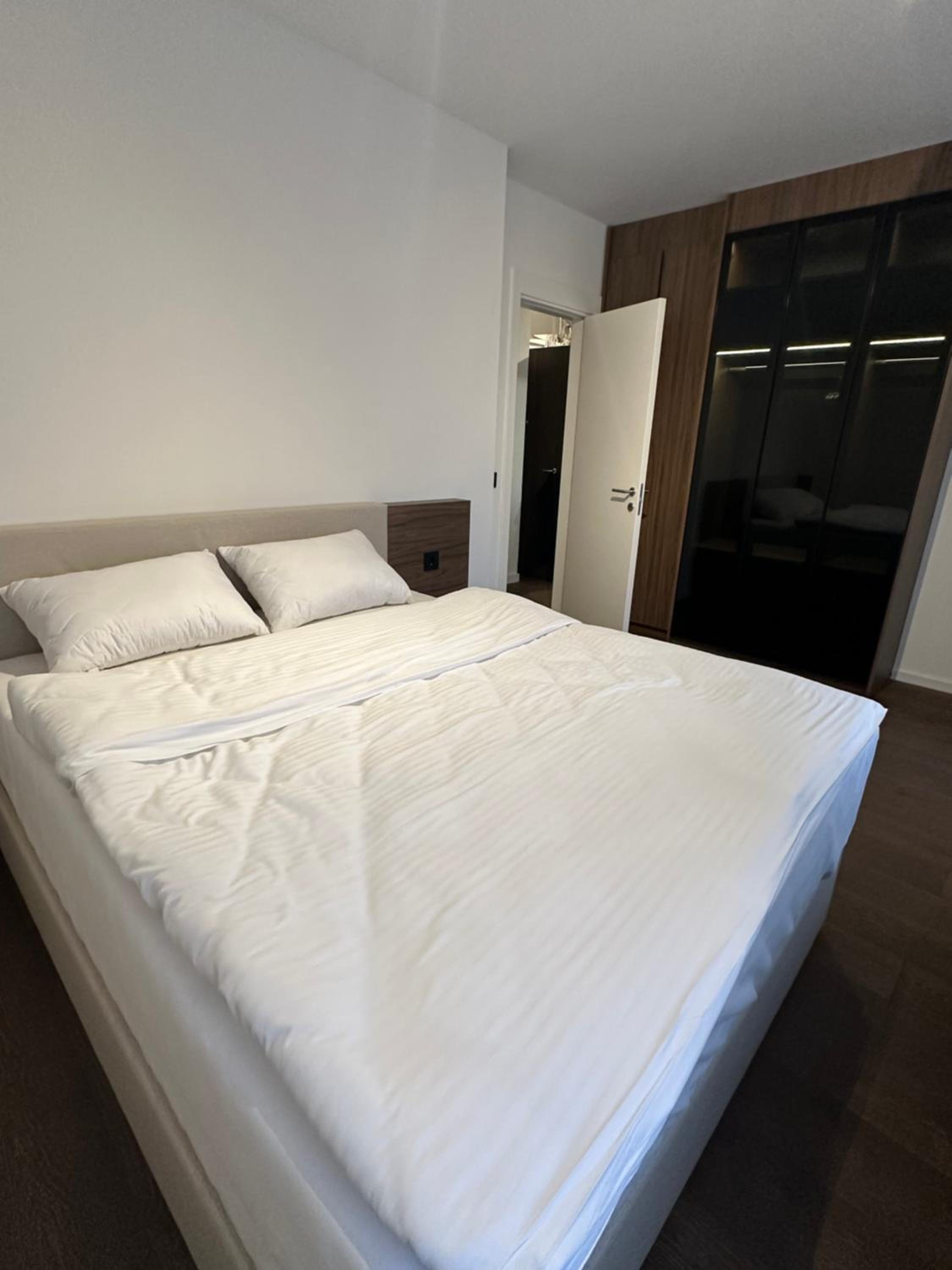 Two-Bedroom Apartment with Terrace - Photo 7