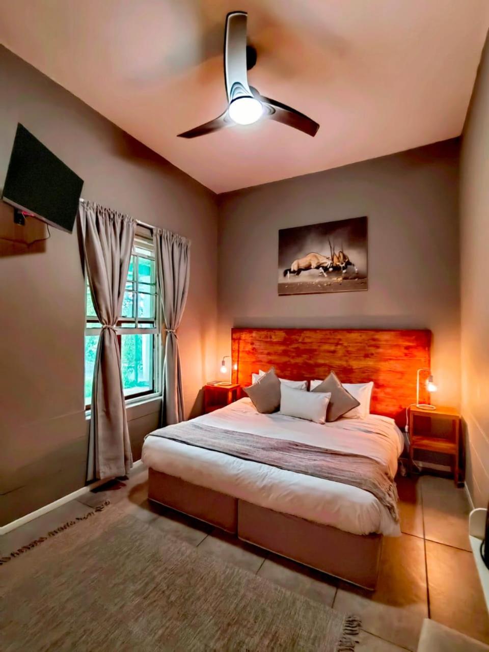 Comfort King Room - Photo 3