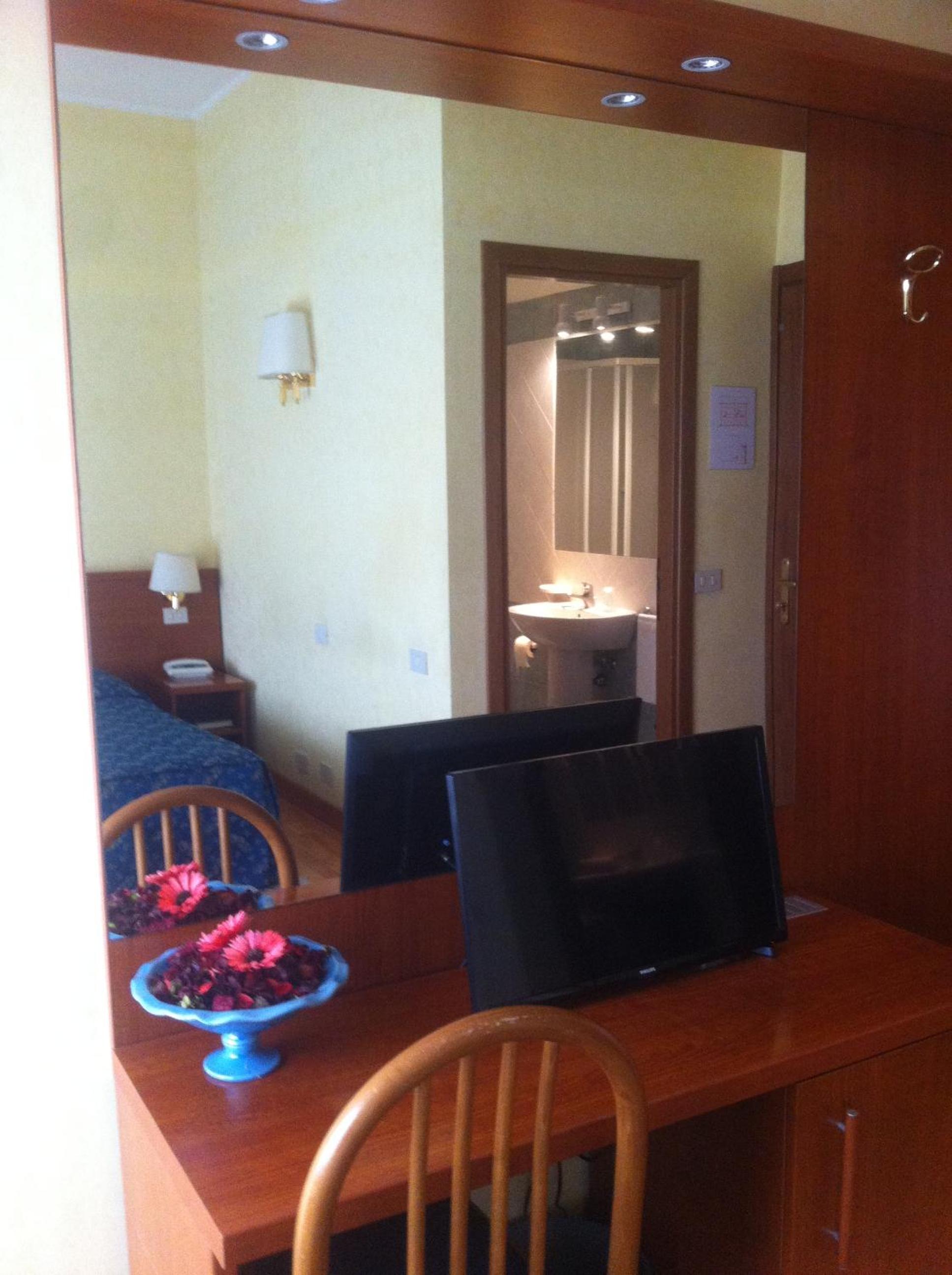 Standard Double/Twin Room