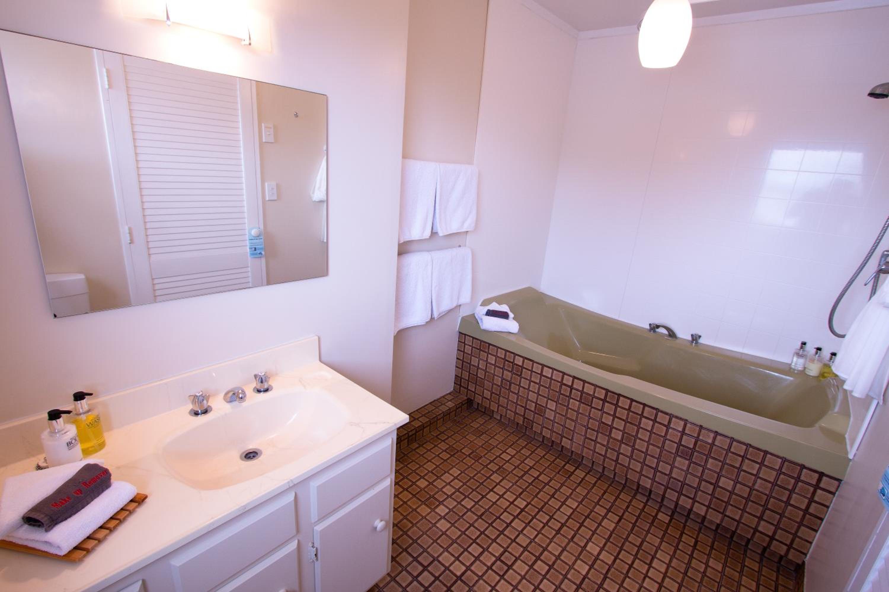 Executive Apartment - Photo 5