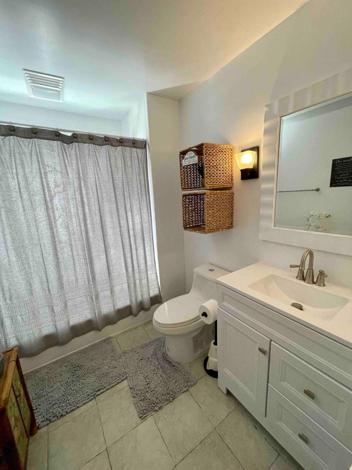 Queen Room with Shared Bathroom