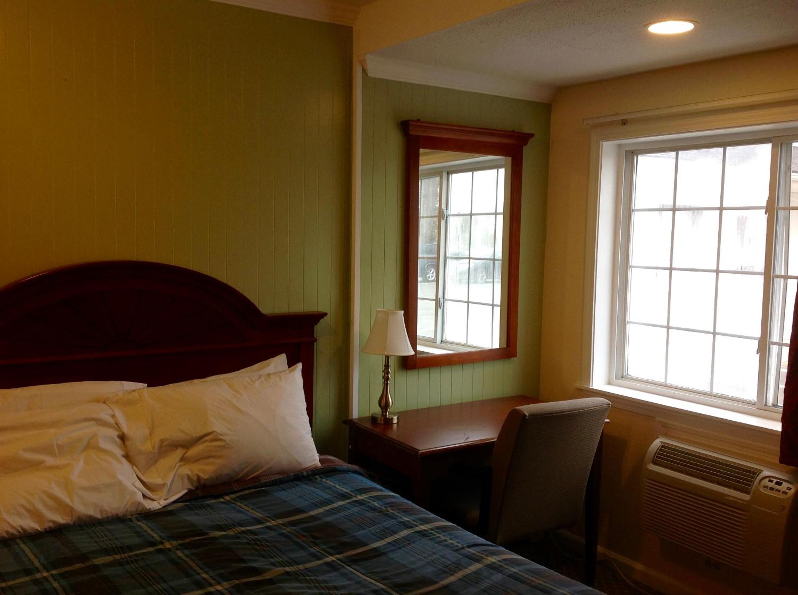 Queen Room with Spa Bath photo 3