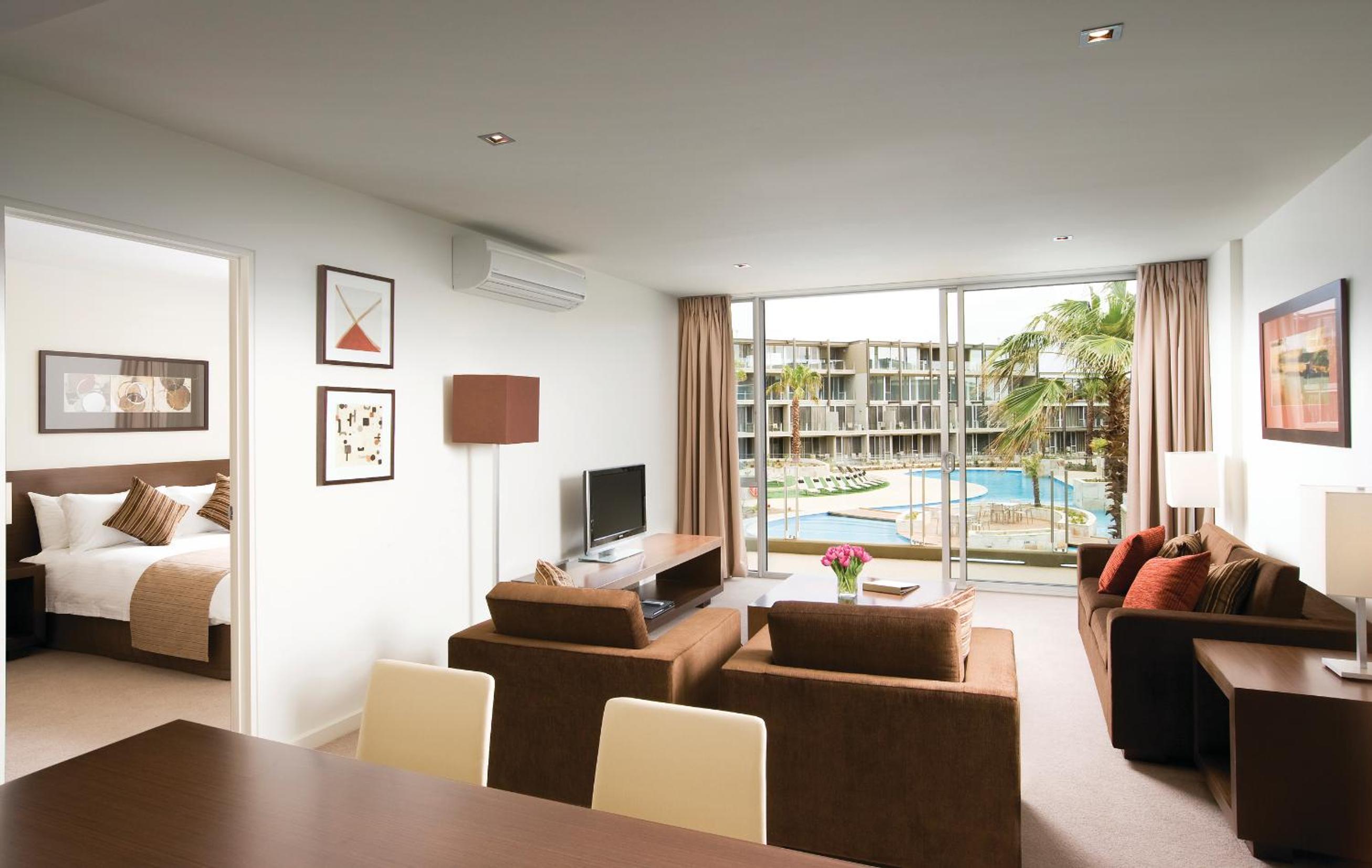 One-Bedroom Apartment with Pool View - Photo 1