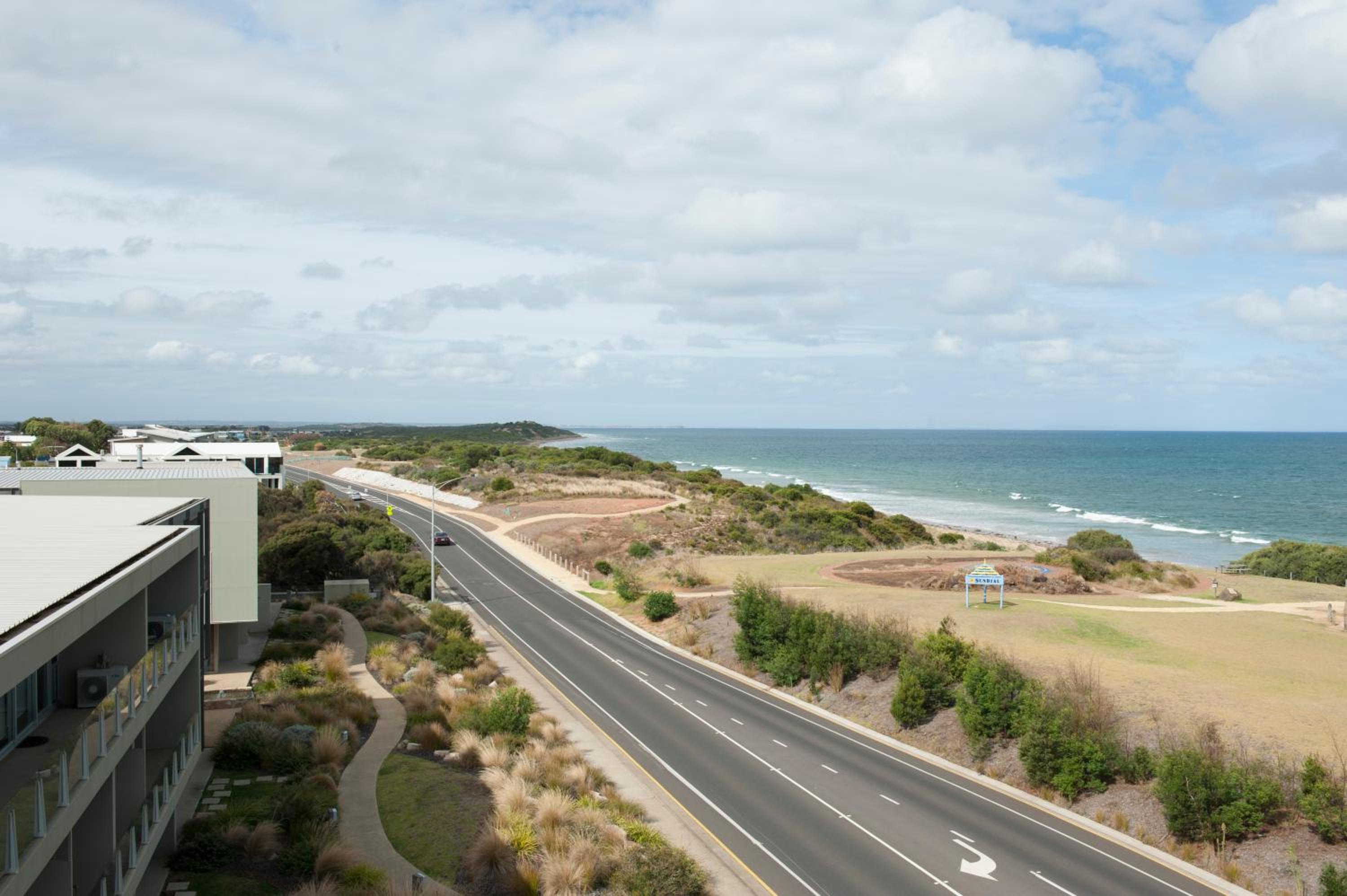 King Room with Ocean View - Photo 3