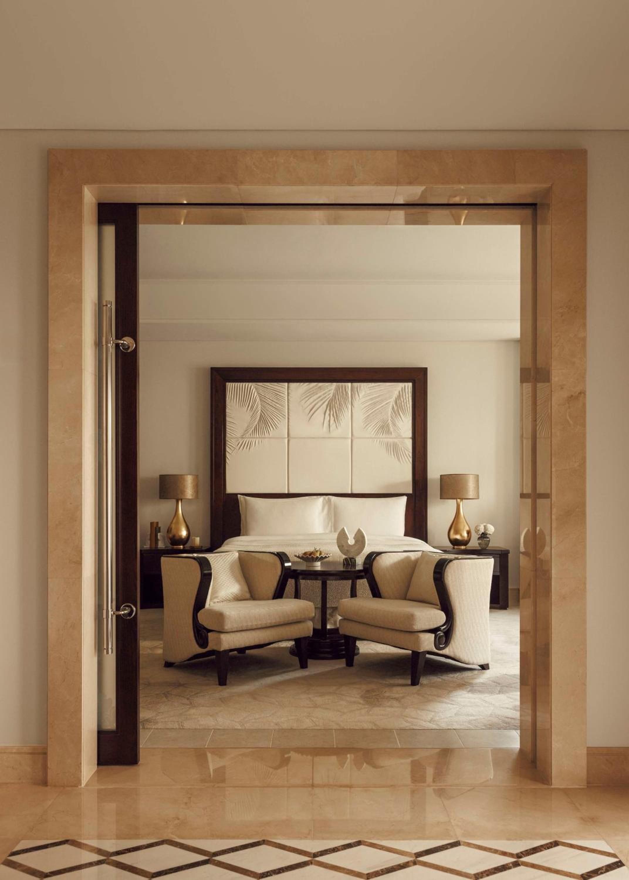Beachfront Junior Suite with pool and Waterpark Access