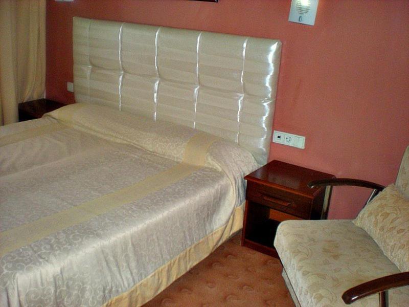 Superior Triple Room - Photo 3