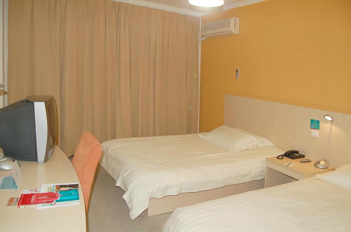 Selected Business Double Room A photo 1