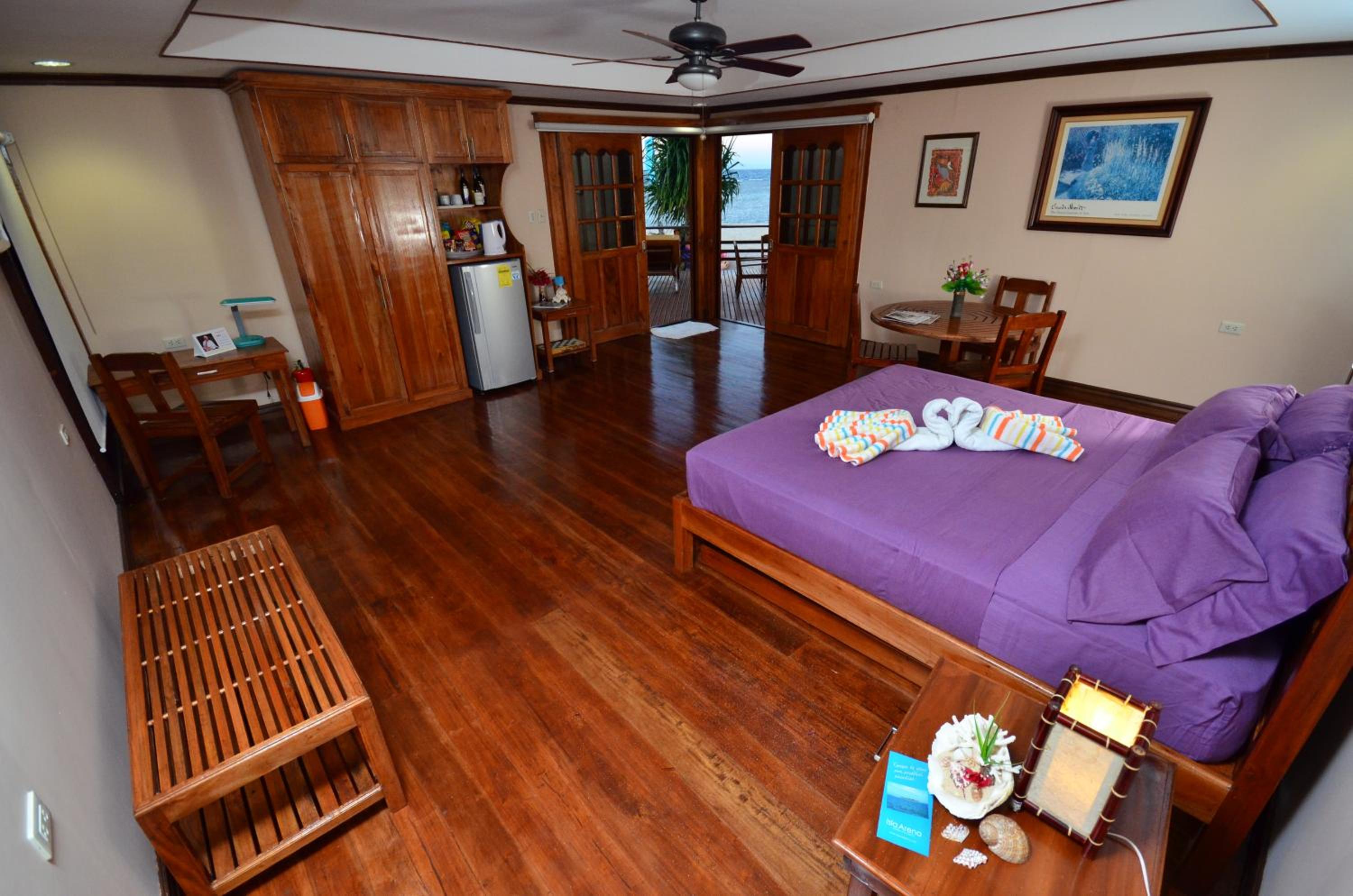 Deluxe Casita (2 Adults) with Land and Boat Transfers photo 3