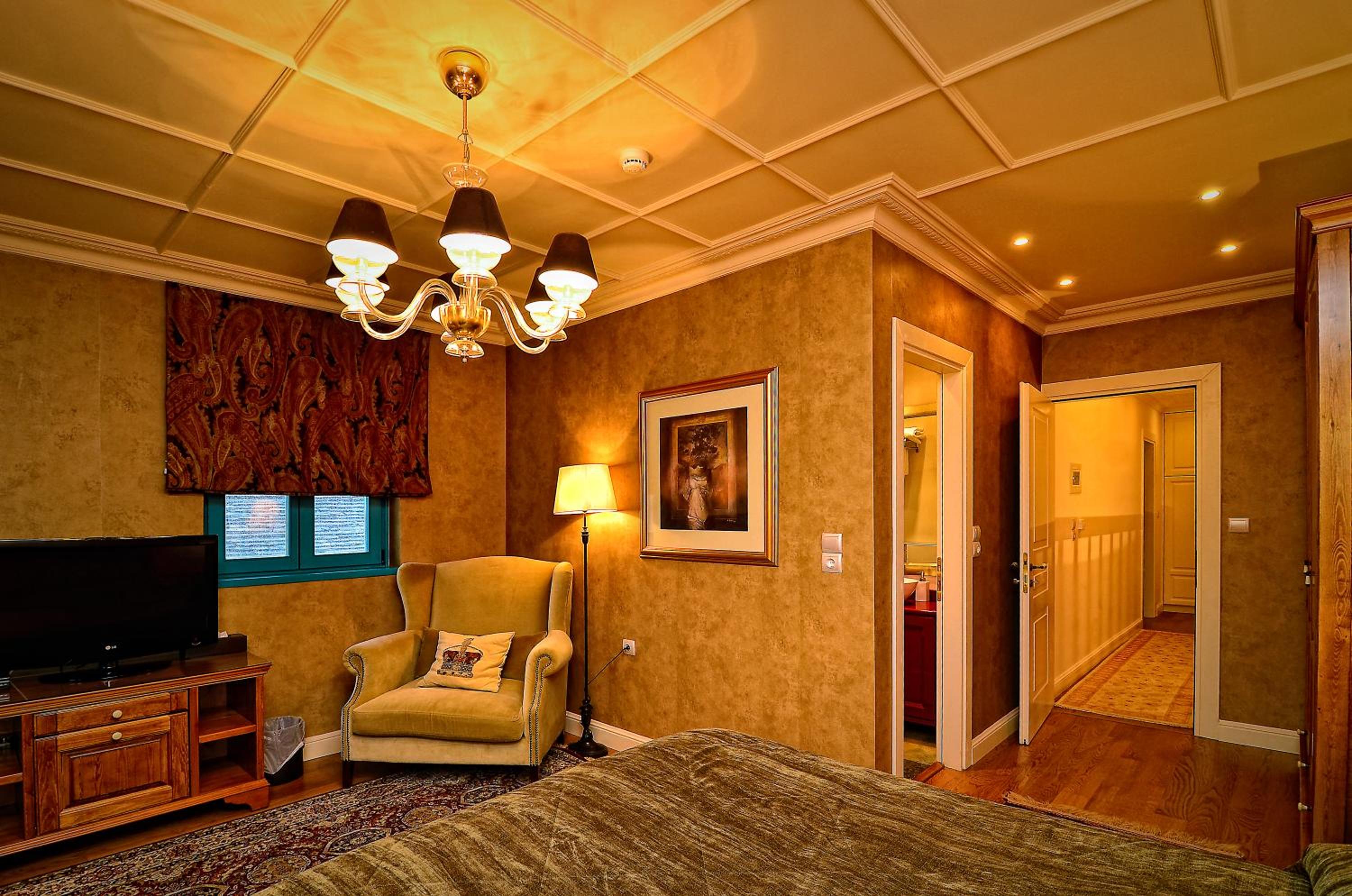 Two-Bedroom Family Villa 100 m² with Fireplace - Photo 3