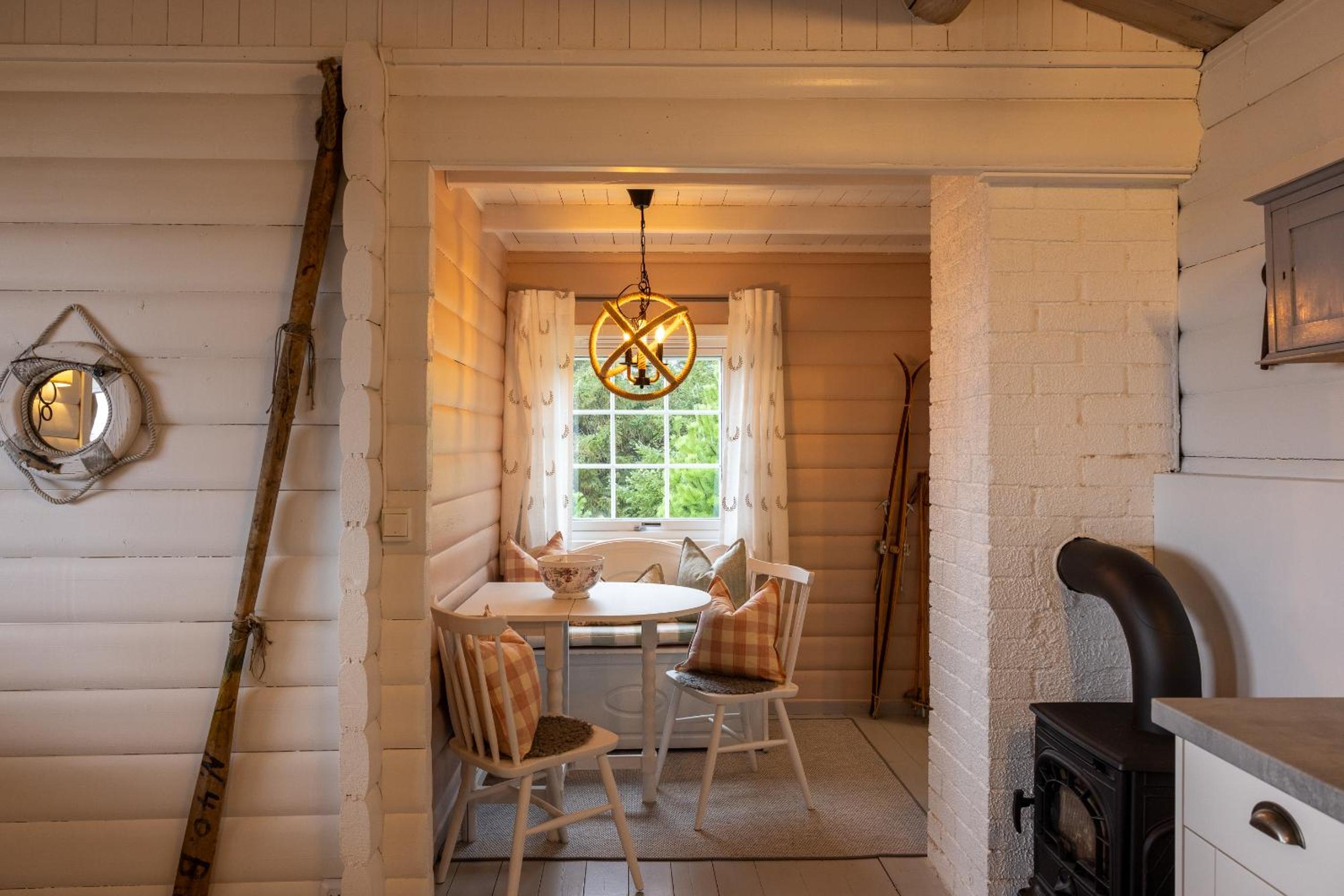 Remote Fisherman’s Cabin - Boat Transportation Included photo 1