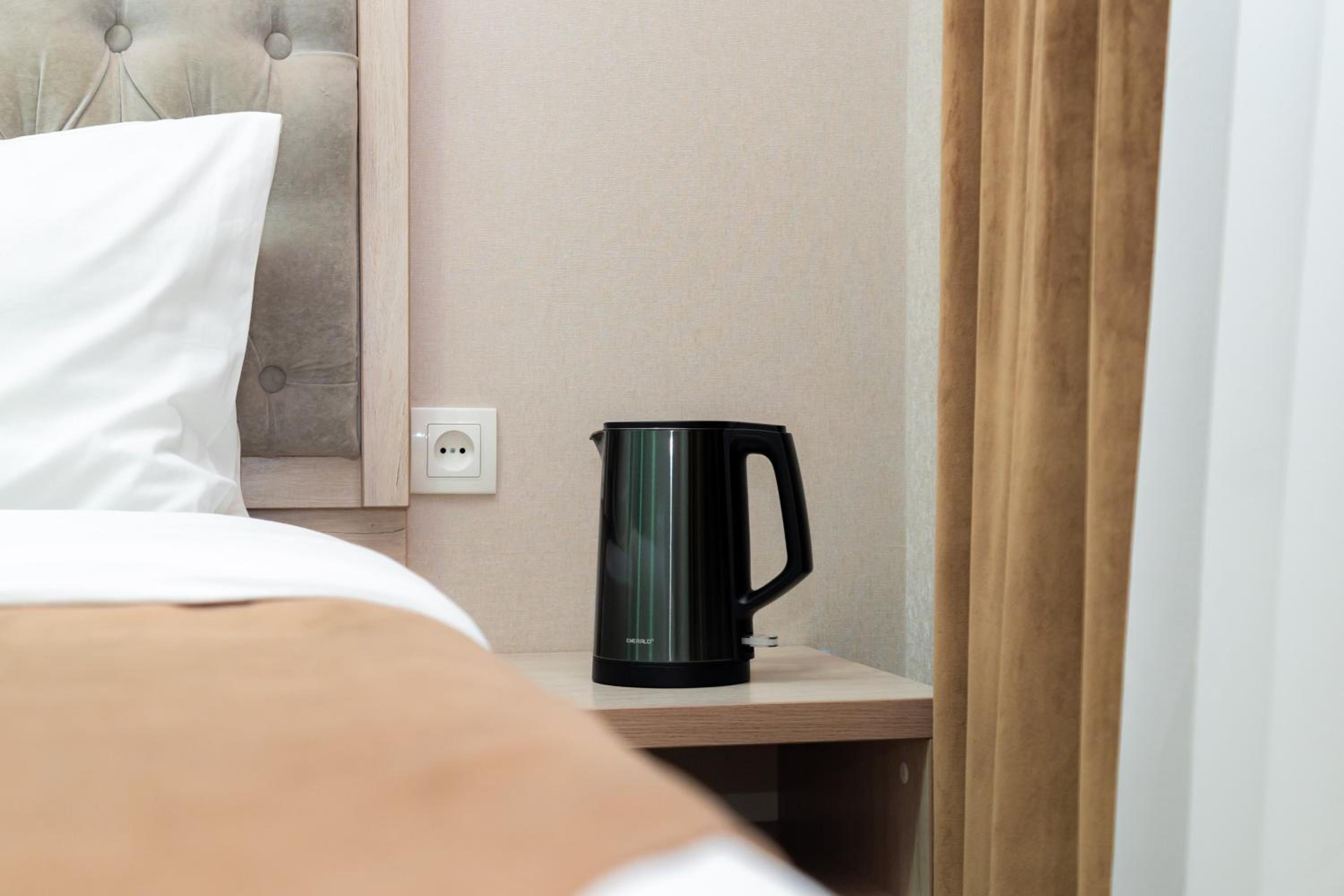 Single Room - Photo 1