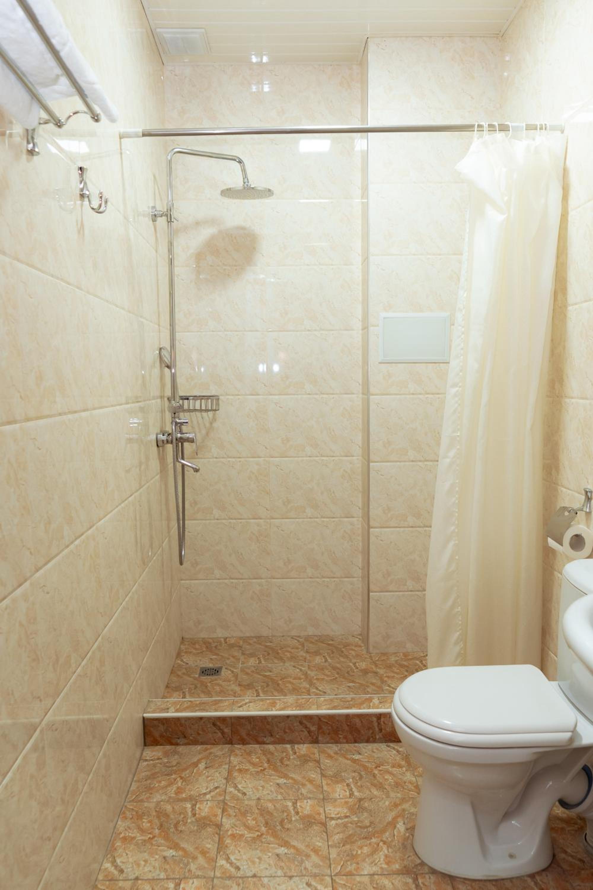 Single Room - Photo 2