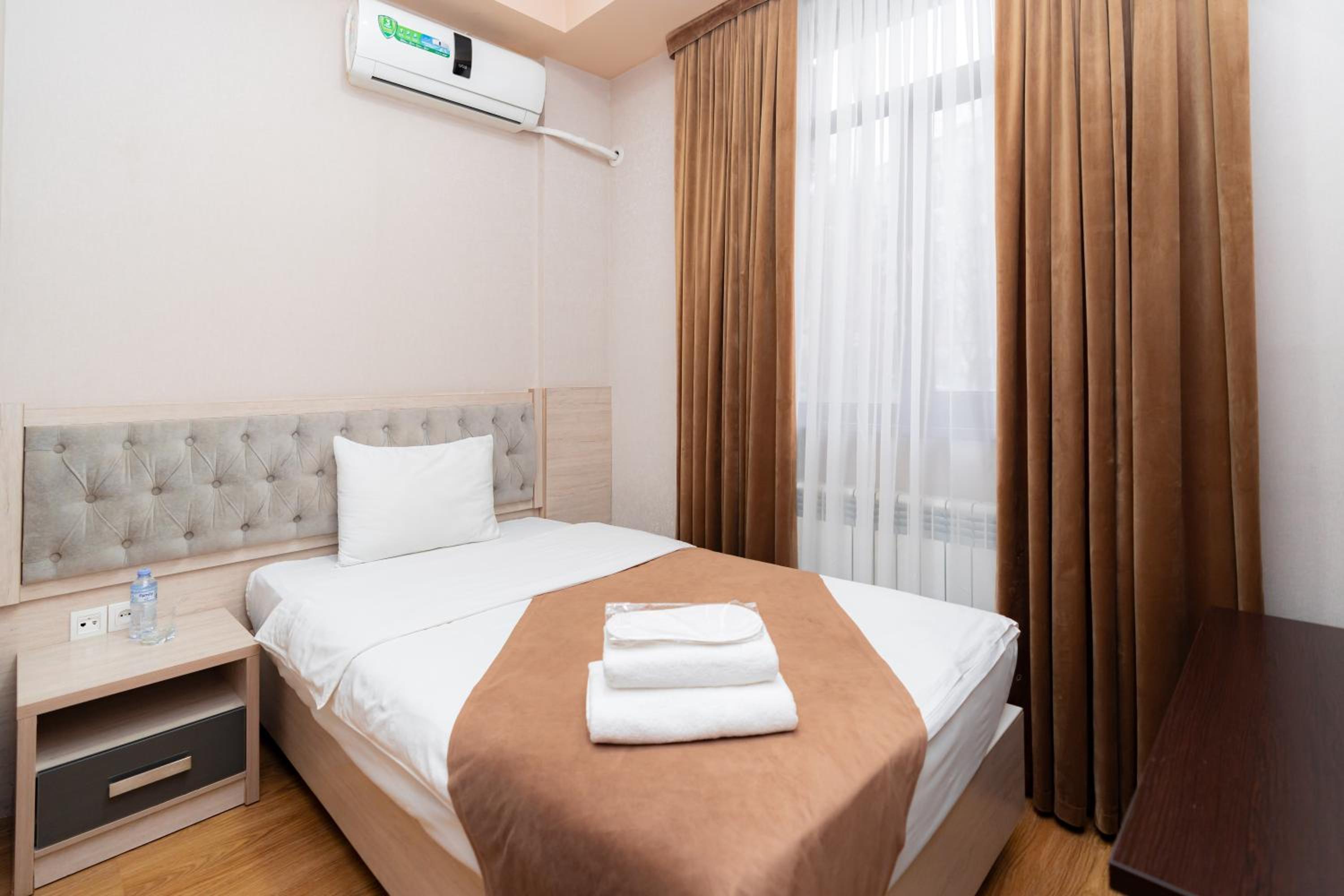 Single Room - Photo 4